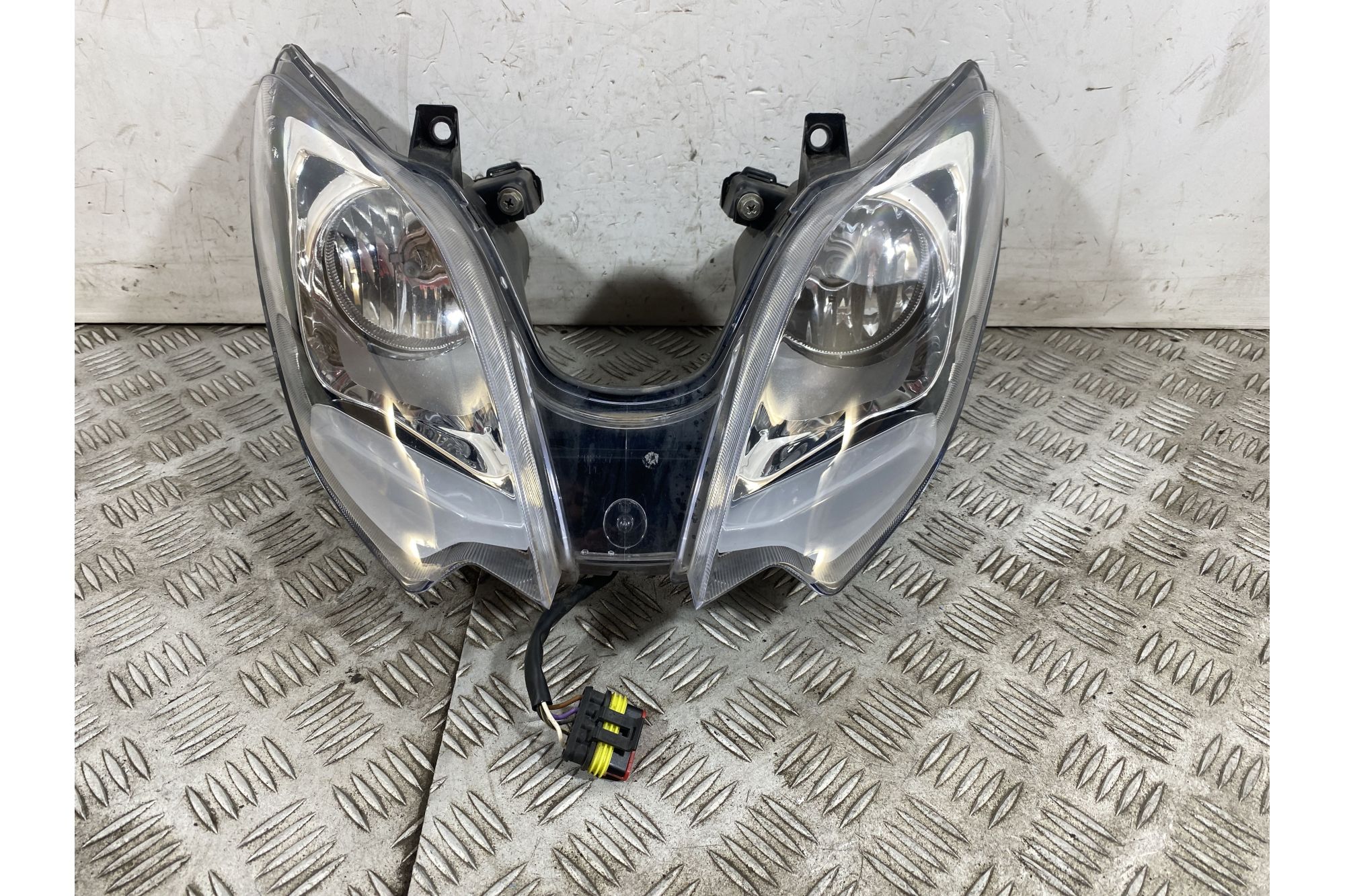 Faro Fanale Anteriore Piaggio MP3 300 HPE Sport Dal 2019 Al 2025  1752240959899