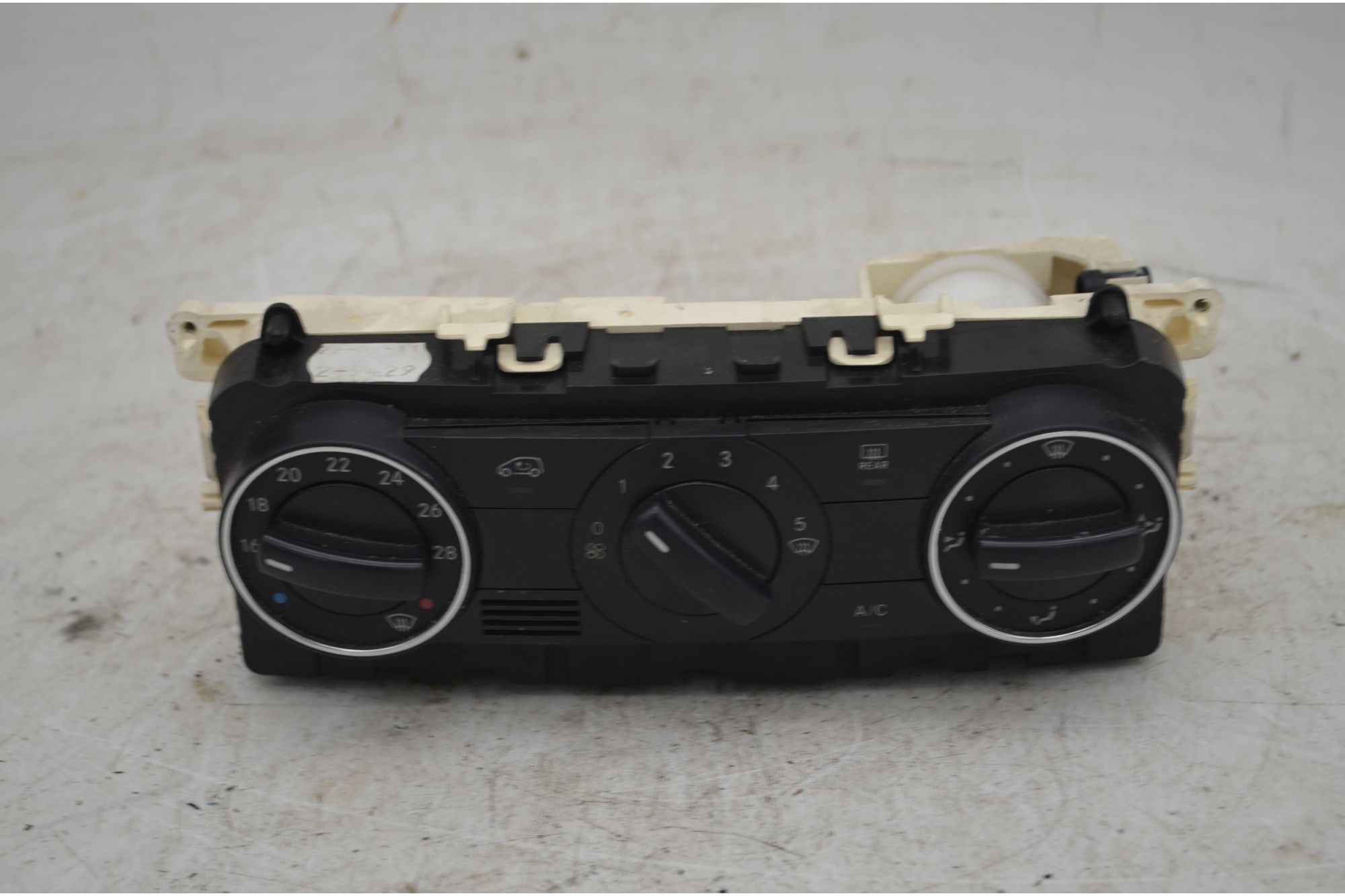 Controllo Comando Clima Mercedes Classe A W169 Dal 2004 al 2012 Cod A1698302585  1752475968093