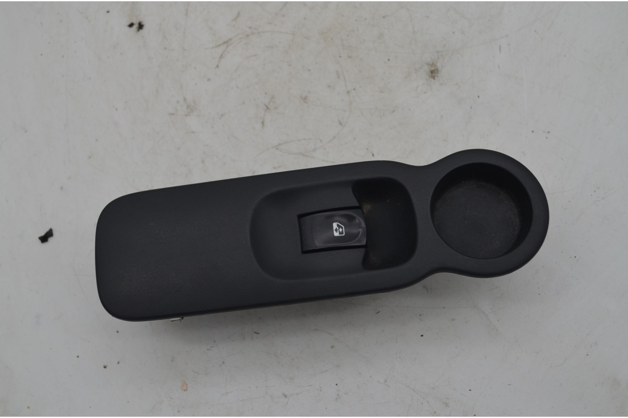 Pulsantiera Alzacristalli Anteriore DX Renault Modus Dal 2004 al 2008 Cod 8200278436  1752649682527