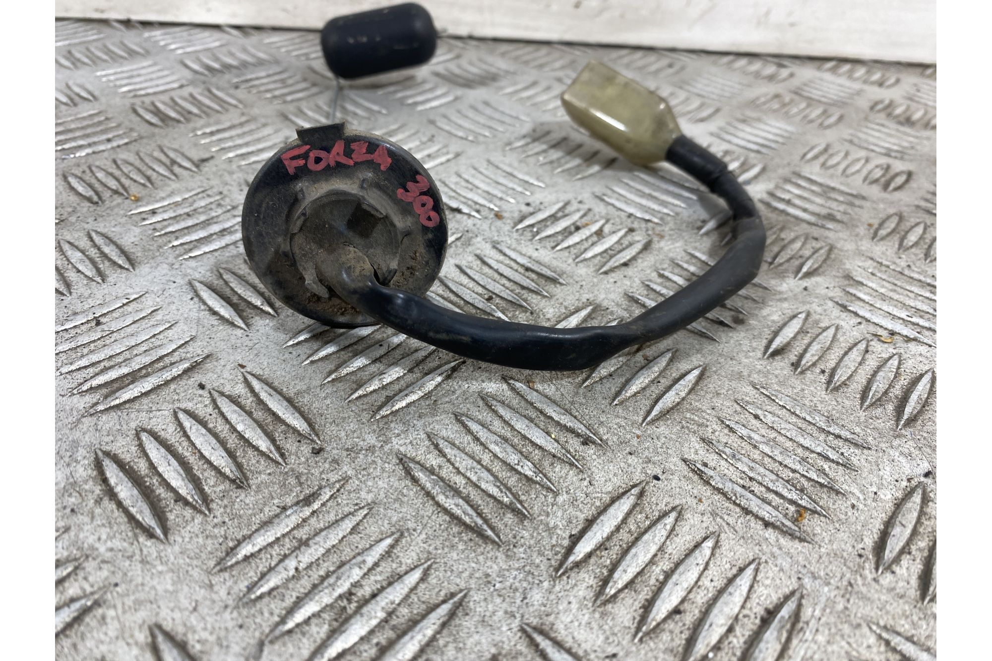 Galleggiante Sonda Livello Benzina Honda Forza 300 Dal 2013 Al 2017  1752661655370