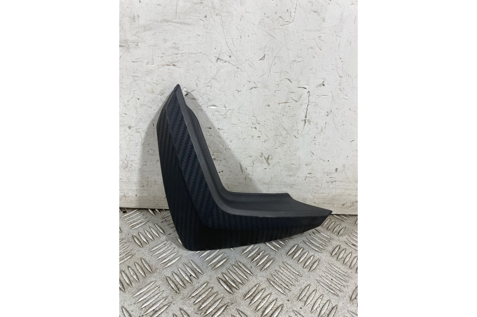 Carena Modanatura Laterali Scudo Sinistro SX Sym Symphony ST 125 / 200 dal 2015 al 2017  1752675680290