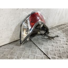 Fanale Stop Posteriore Sym Symphony 50 Dal 2021 al 2025  1752678503138
