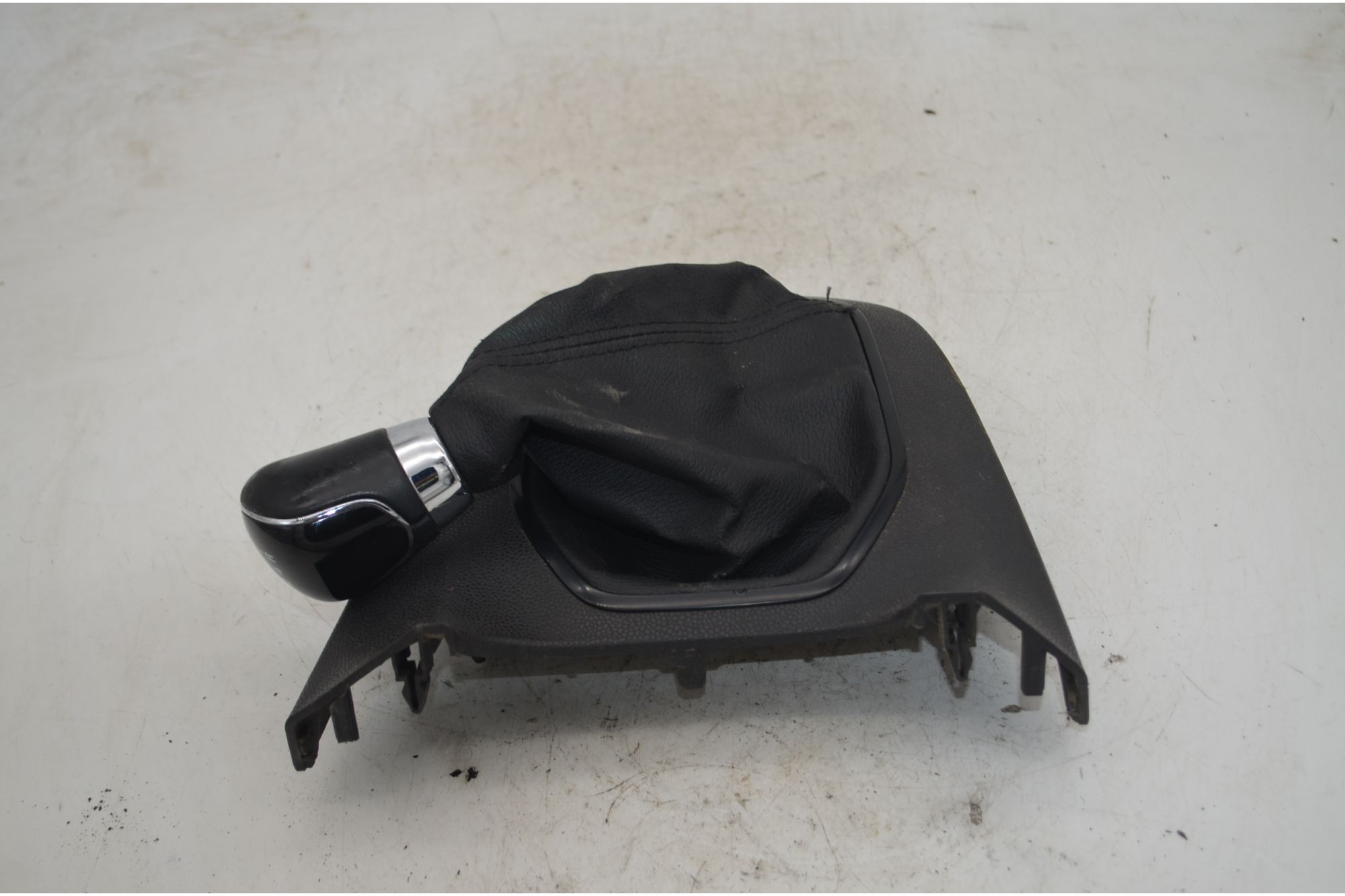 Mascherina + Pomello Cambio Ford Fiesta VI Dal 2008 al 2017 Cod C1BB-A044H83-A  1752742642732