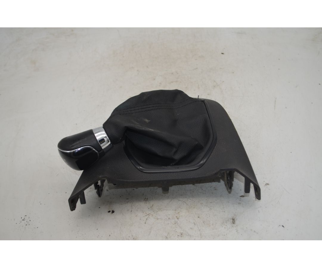 Mascherina + Pomello Cambio Ford Fiesta VI Dal 2008 al 2017 Cod C1BB-A044H83-A 1752742642732 Mascherina + Pomello Cambio Ford Fiesta VI Dal 2008 al 2017 Cod C1BB-A044H83-A 1752742642732