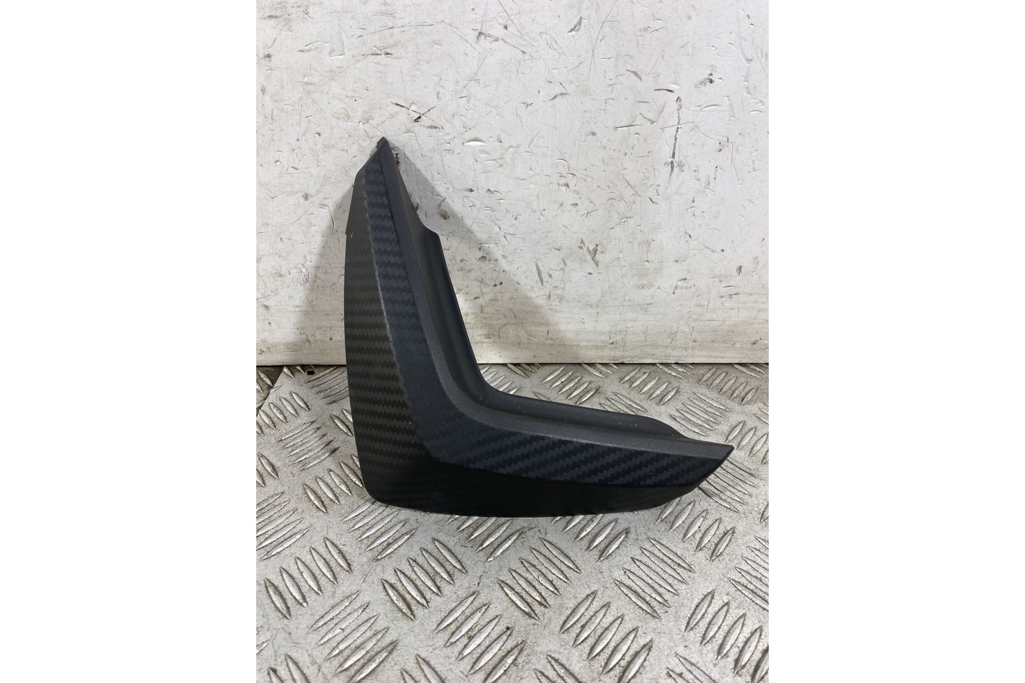 Carena Modanatura Laterali Scudo Destro DX Sym Symphony ST 125 / 200 dal 2015 al 2017  1752827835400
