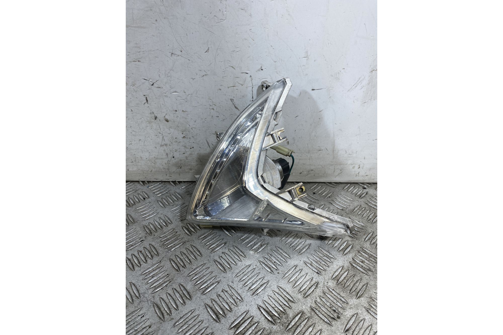 Freccia Anteriore Sinistra SX Sym Symphony ST 125 / 200 dal 2015 al 2017  1752833778401