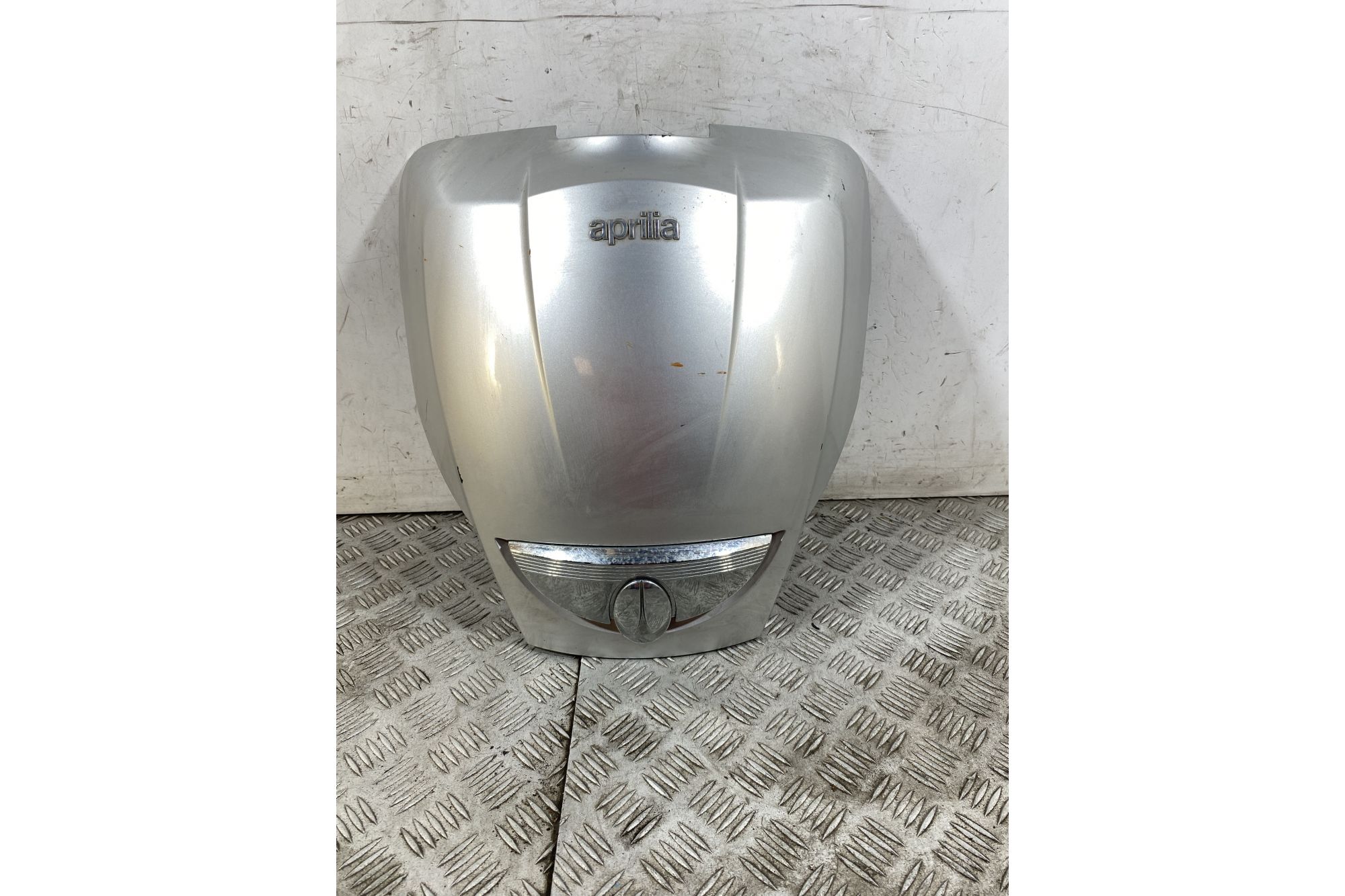 Carena Scudetto Anteriore Aprilia Scarabeo 250 dal 2006 al 2012  1752834298120