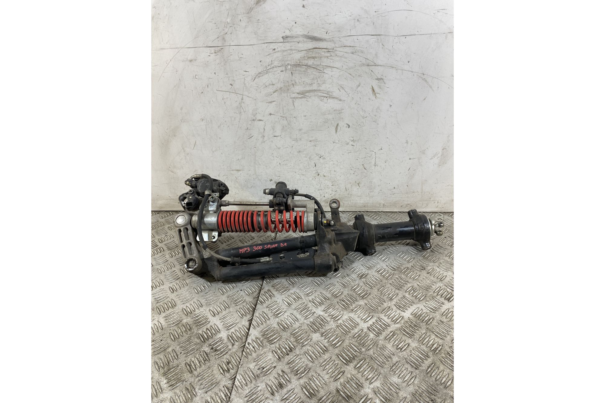 Forcella Anteriore Destra DX Piaggio MP3 300 HPE Sport Dal 2019 Al 2025  1753169962465