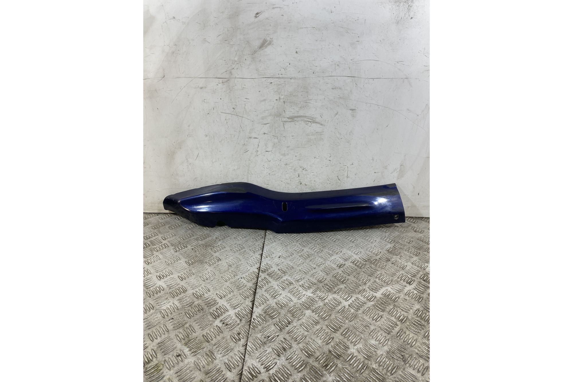 Carena Sottopedana Destro Dx Yamaha Majesty 250 dal 1999 al 2006  1753191802678