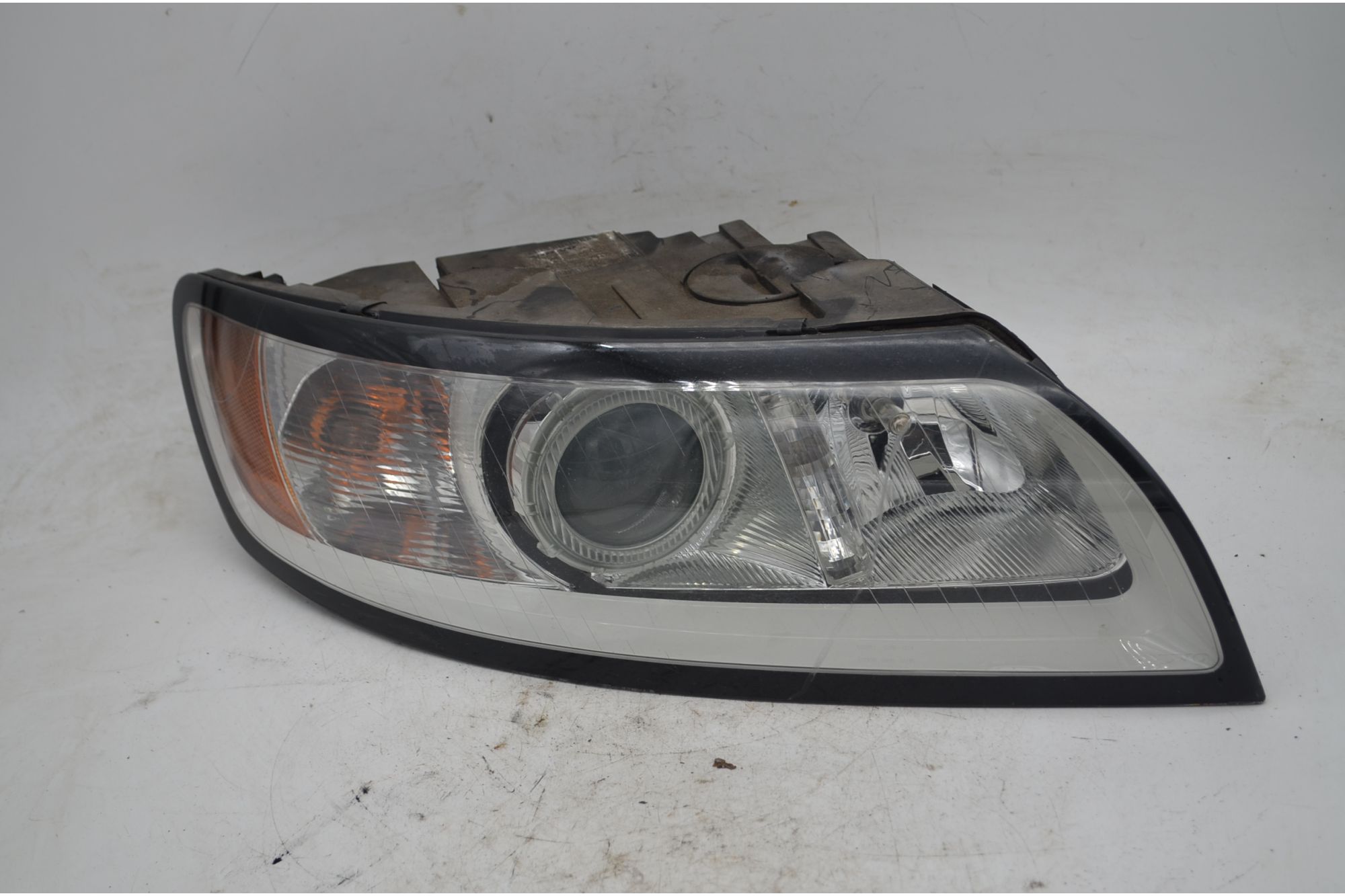 Faro Anteriore DX Volvo S40 Dal 2004 al 2012 Cod 30698882  1753696249381