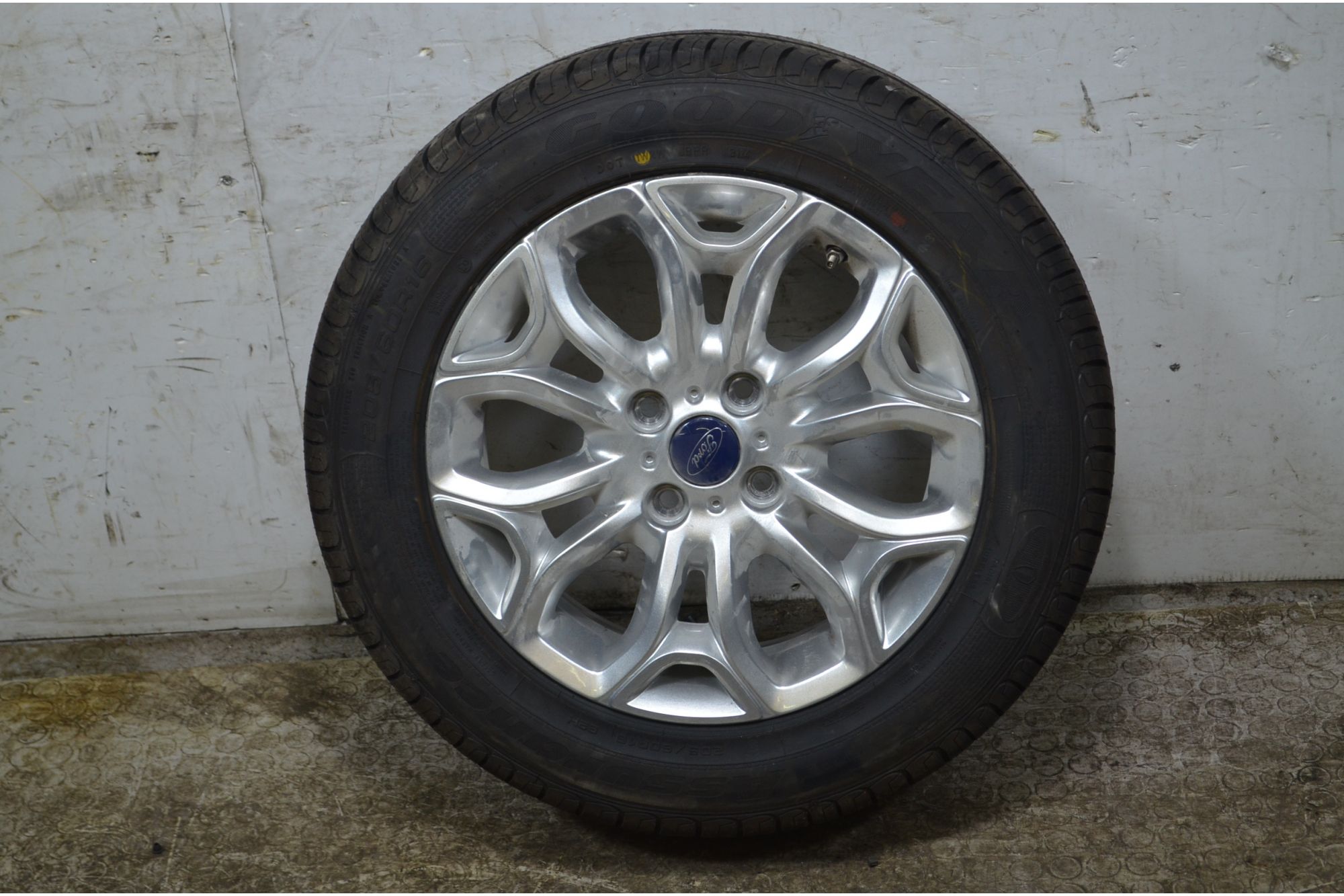 Ruota Completa Ford Ecosport Dal 2014 al 2018 205/60/16 92H  1753770963486