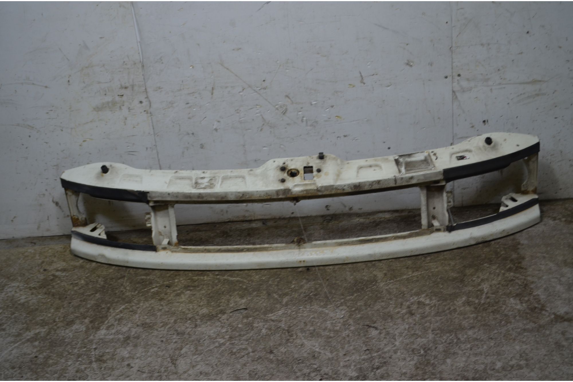 Ossatura Batticofano Iveco Daily Dal 1999 al 2007 Cod 99489947  1753771893133