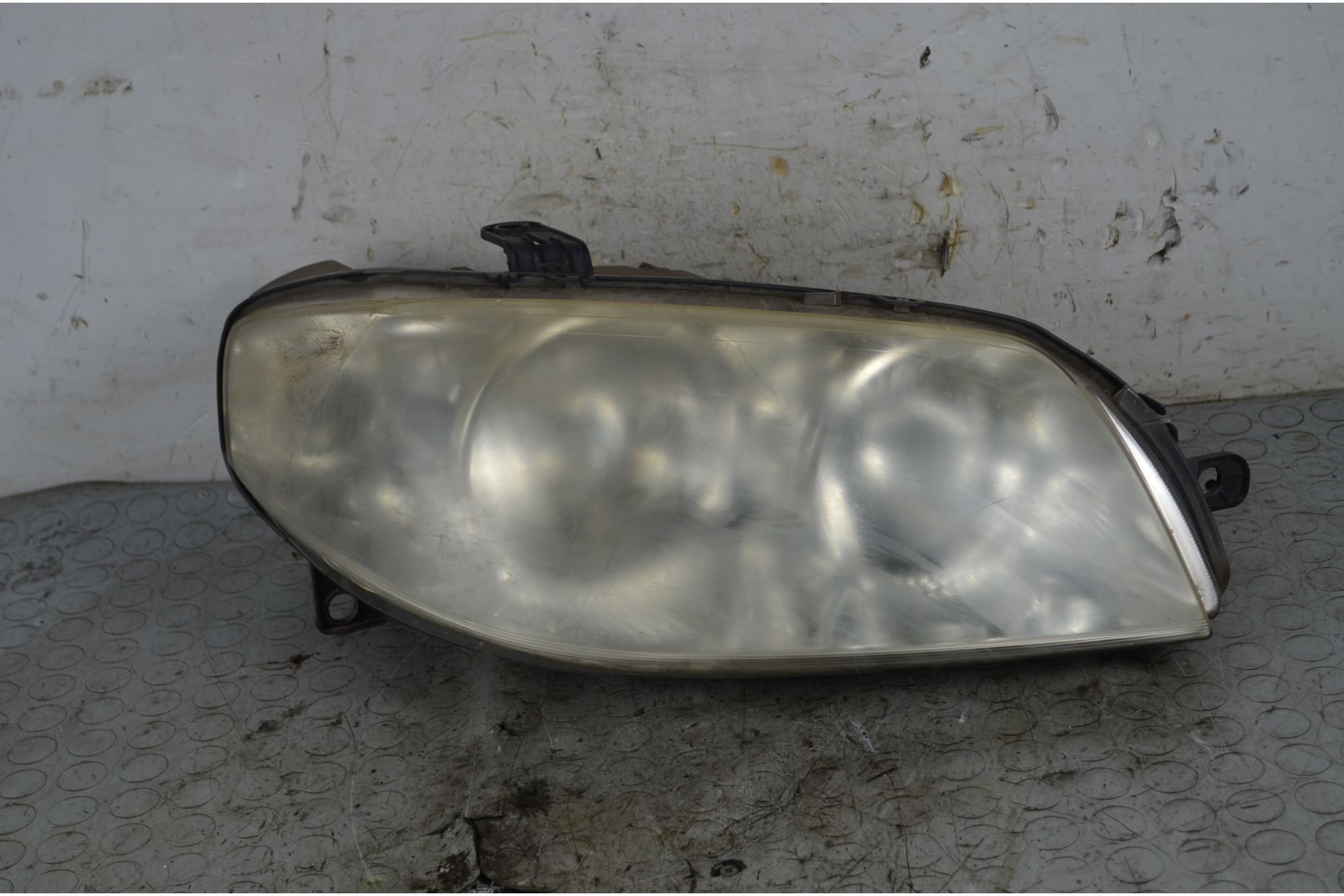 Faro Anteriore DX Fiat Punto 188 Dal 2003 al 2007 Cod 46849354  1753868154123