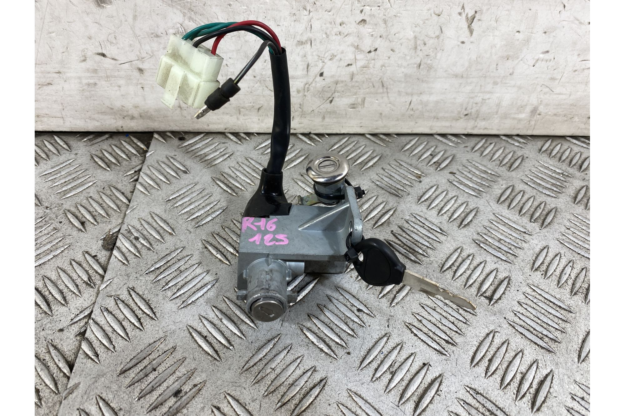 Blocchetto chiave Kymco Agility 125 R16 dal 2008 al 2017  1753868752978