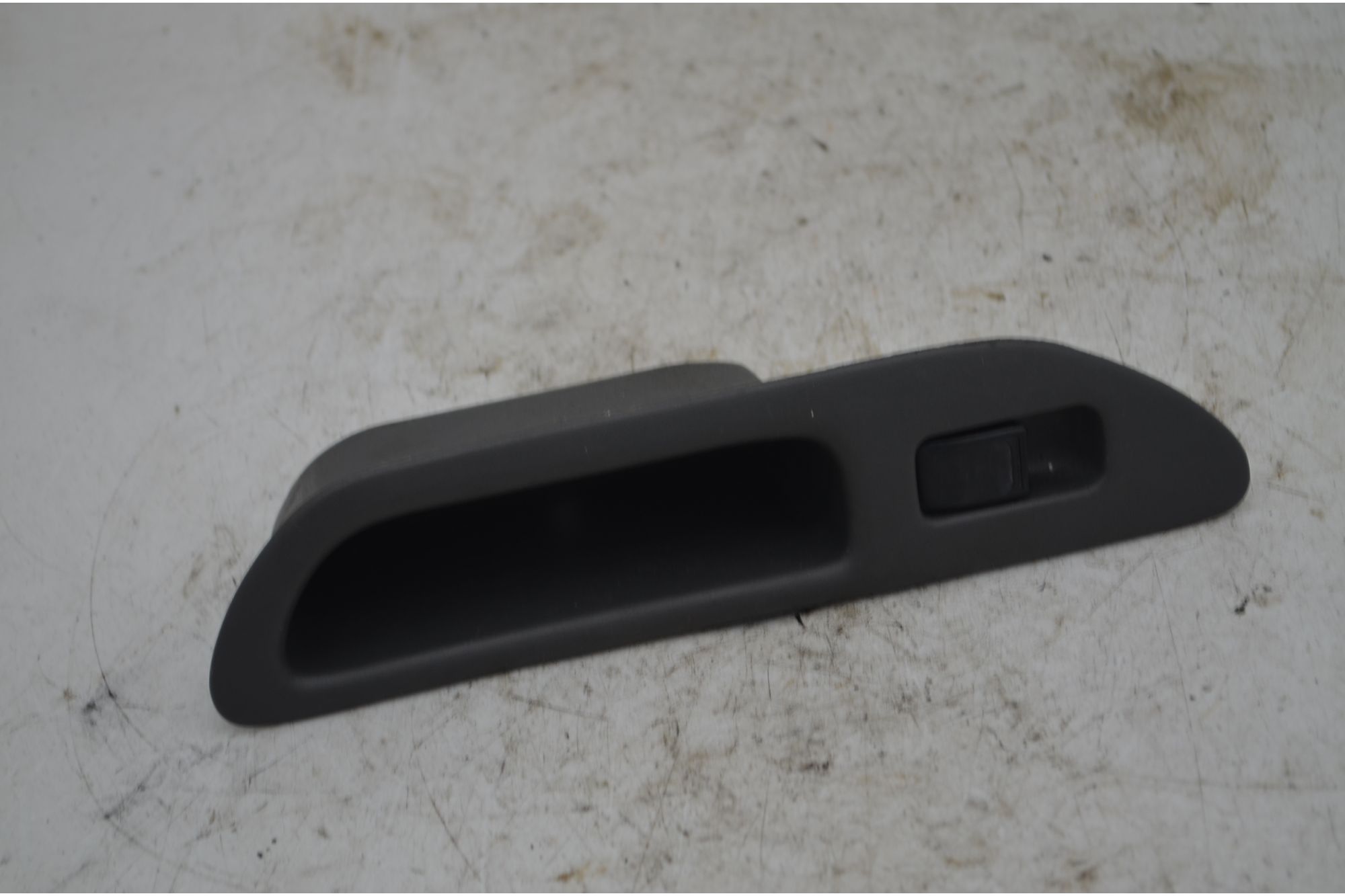 Pulsantiera Alzacristalli Anteriore DX Opel Agila A  Dal 2000 al 2007 Cod 9206747  1754040111576