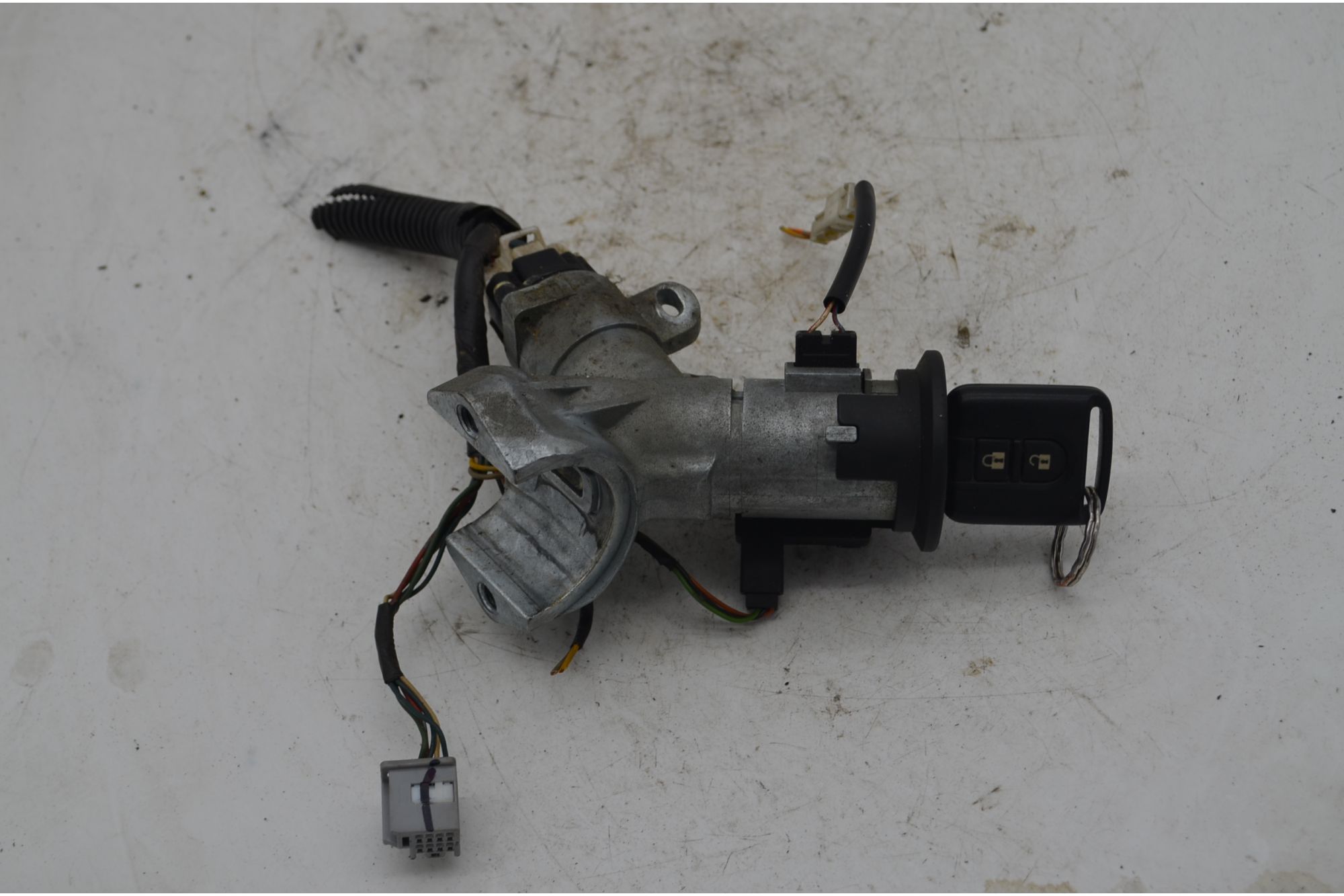 Blocchetto Chiave Nissan Micra K12 Dal 2002 al 2010 Cod 28590AX600  1754041821412