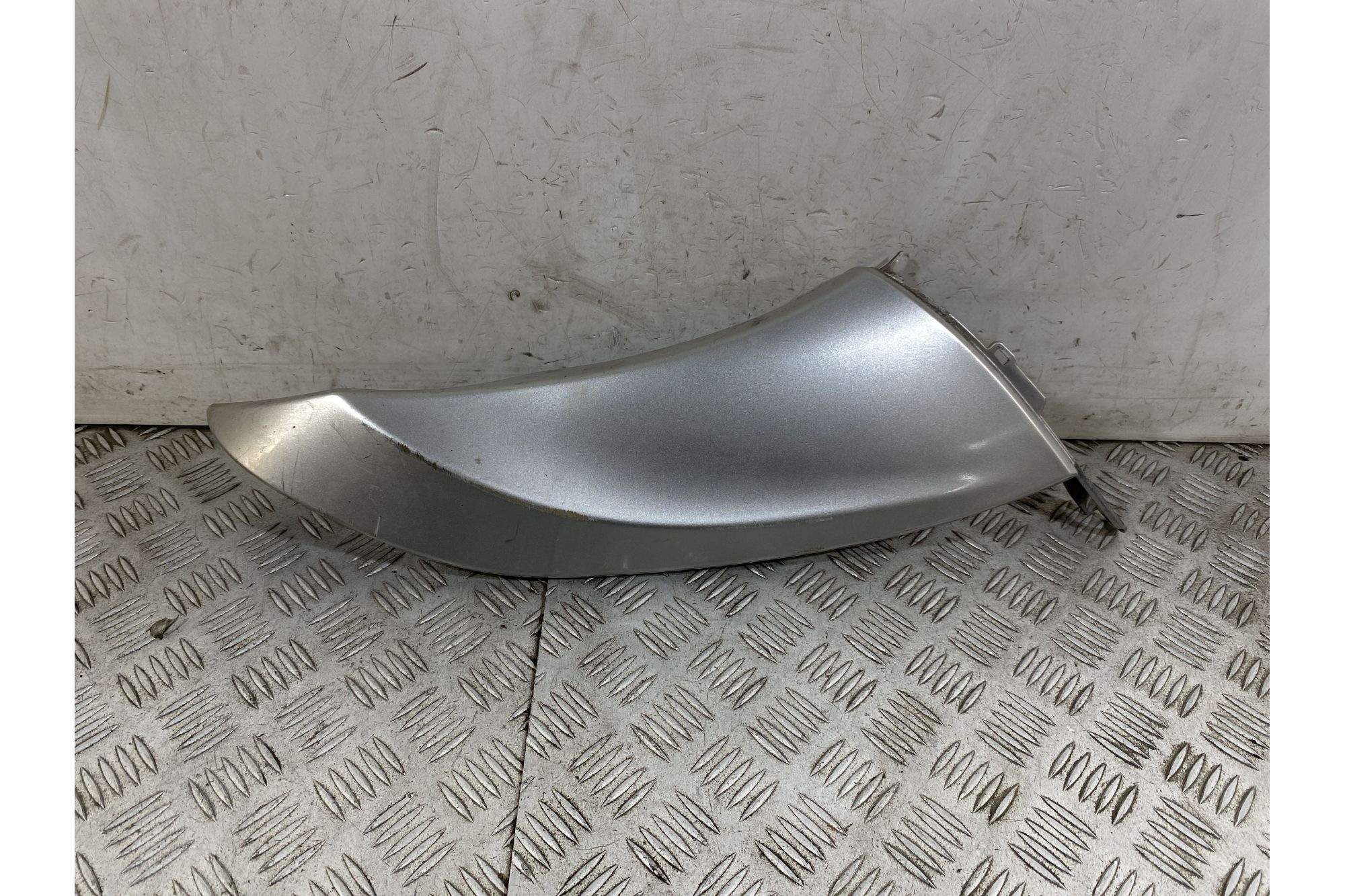 Carena Fianchetto Frontale Sinistro Sx Yamaha Xenter 125 Dal 2011 al 2018  1754311116835