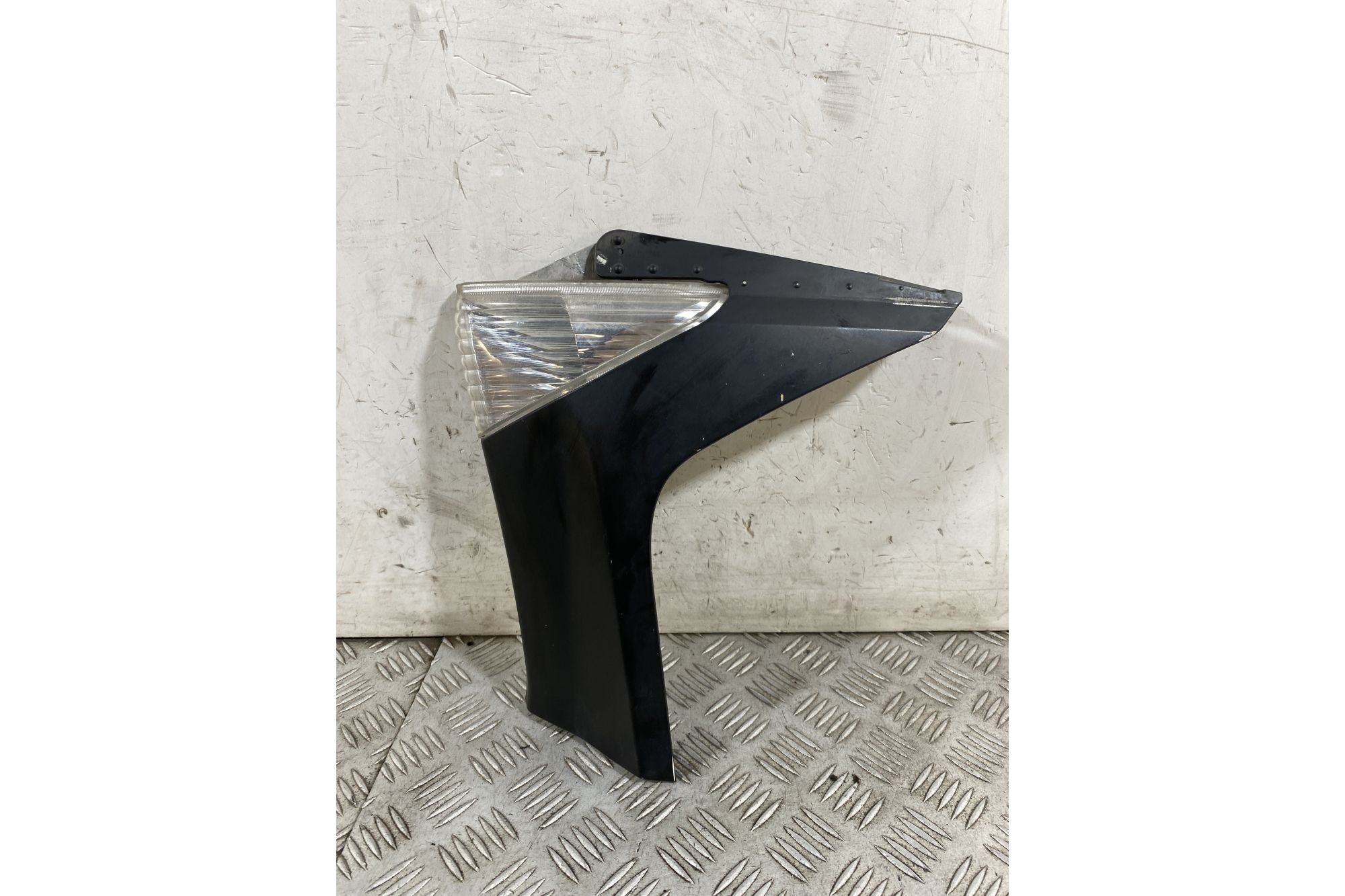Carena Fianchetto Anteriore Sinistro Sx Con freccia Yamaha X-Max XMax 250 Dal 2011 al 2013  1754406069992