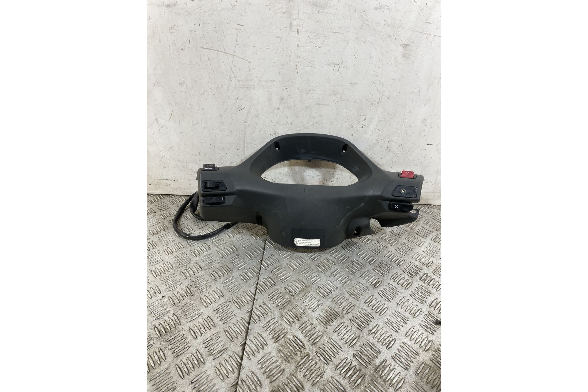 Carena Coprimanubrio Portastrumentazione Honda Foresight 250 dal 1998 al 2004  1754473394621