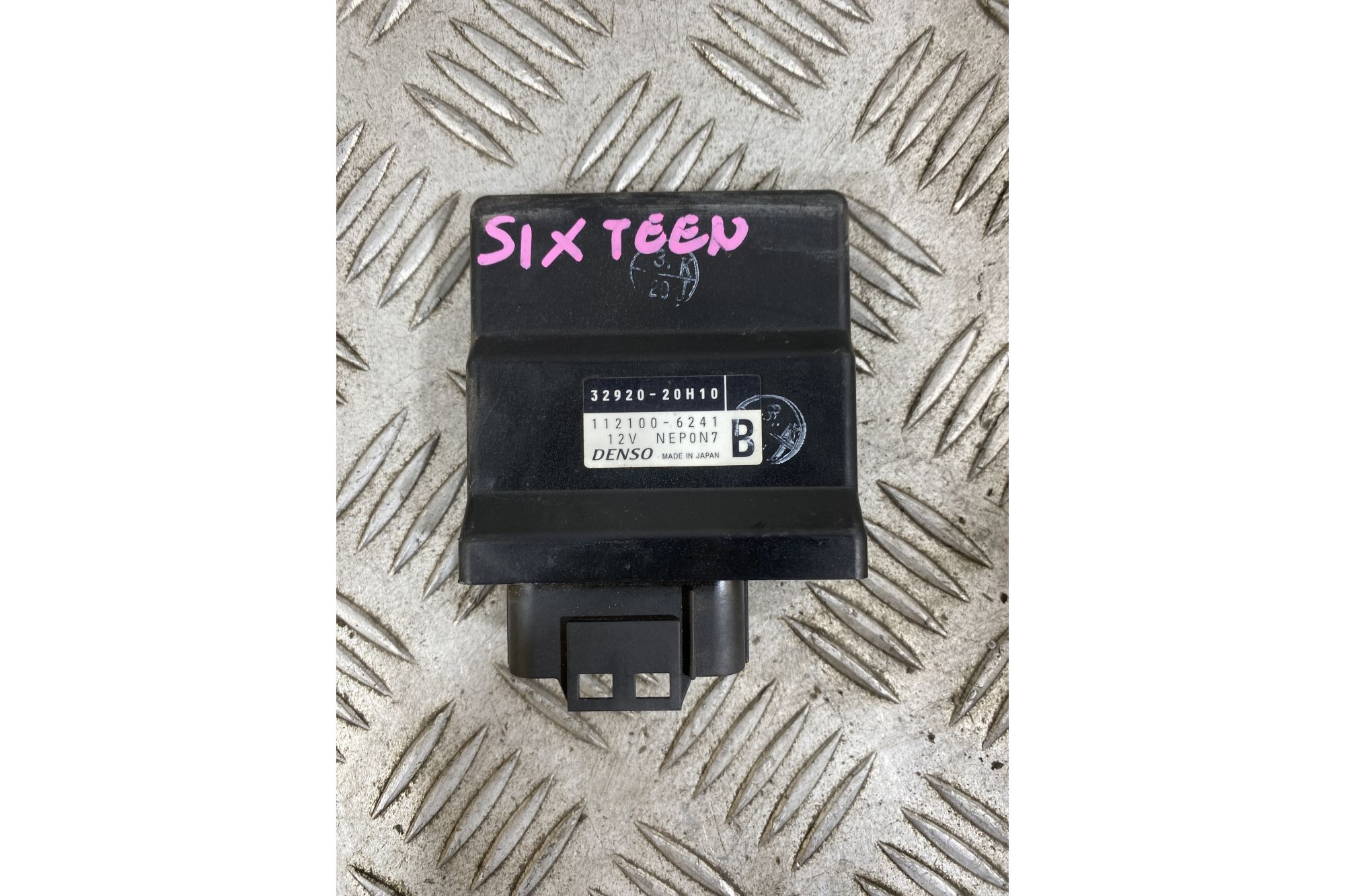 Centralina CDI Suzuki Sixteen 125 / 150 dal 2007 al 2014 COD 32920-20H10  1754492478074