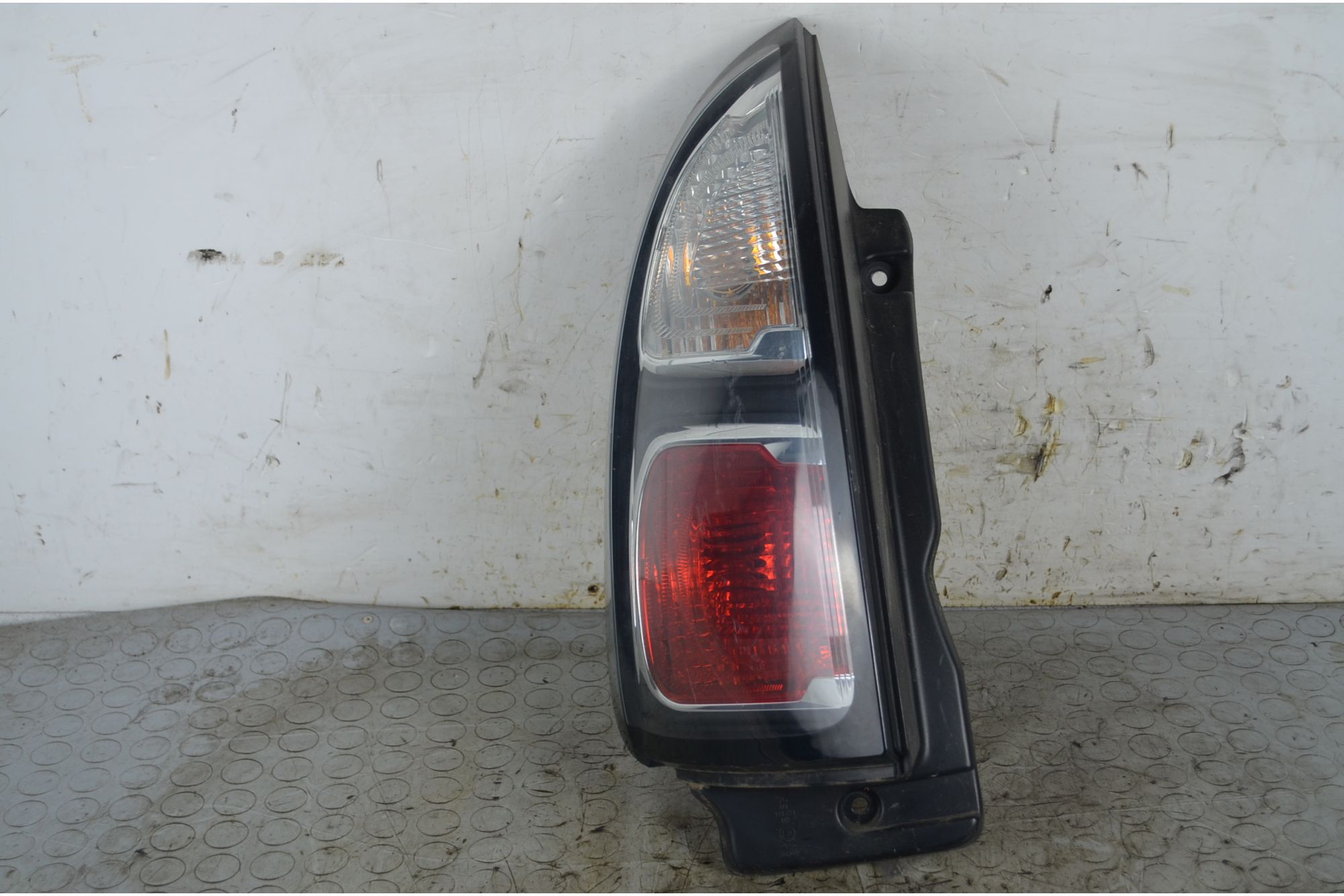 Fanale Stop Posteriore SX Citroen C3 Picasso Dal 2008 al 2017 Cod 6350GL  1755614054398