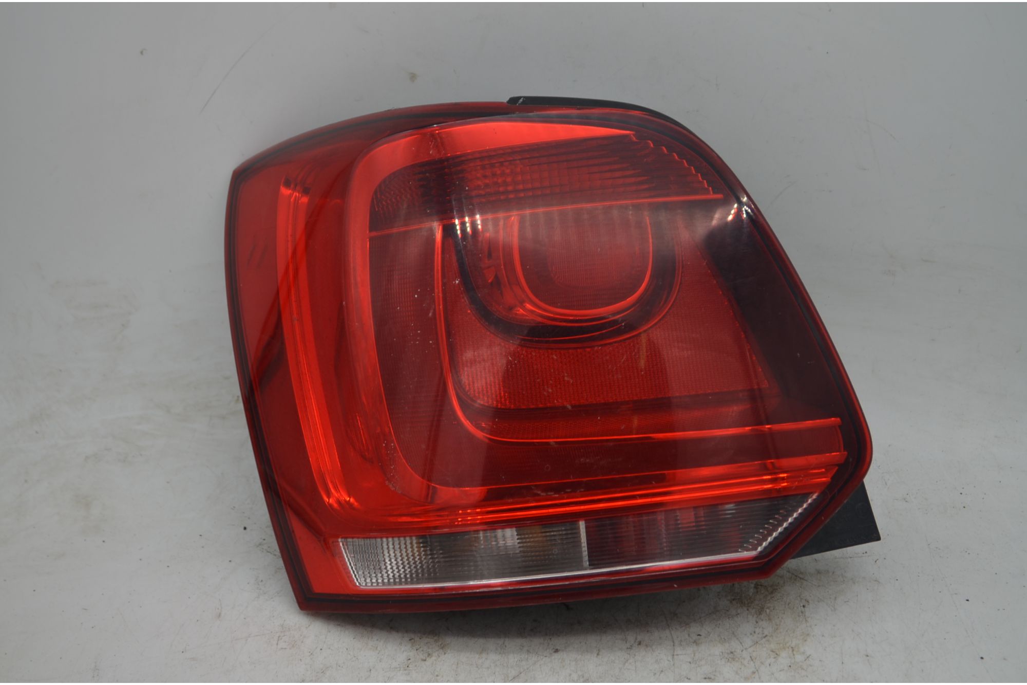 Fanale Stop Posteriore SX Volkswagen Polo Dal 2009 al 2017 Cod 6R0945095AH  1755764979619