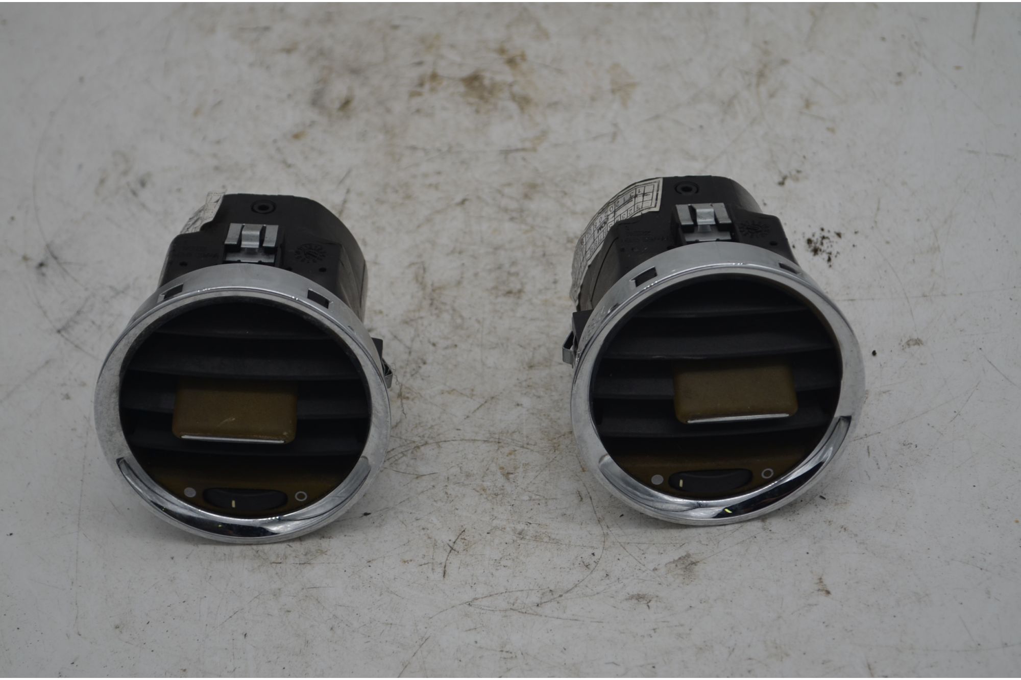 Bocchette Aria Anteriori DX e SX Fiat 500 Dal 2007 al 2015 Cod 735527062  1755781865711