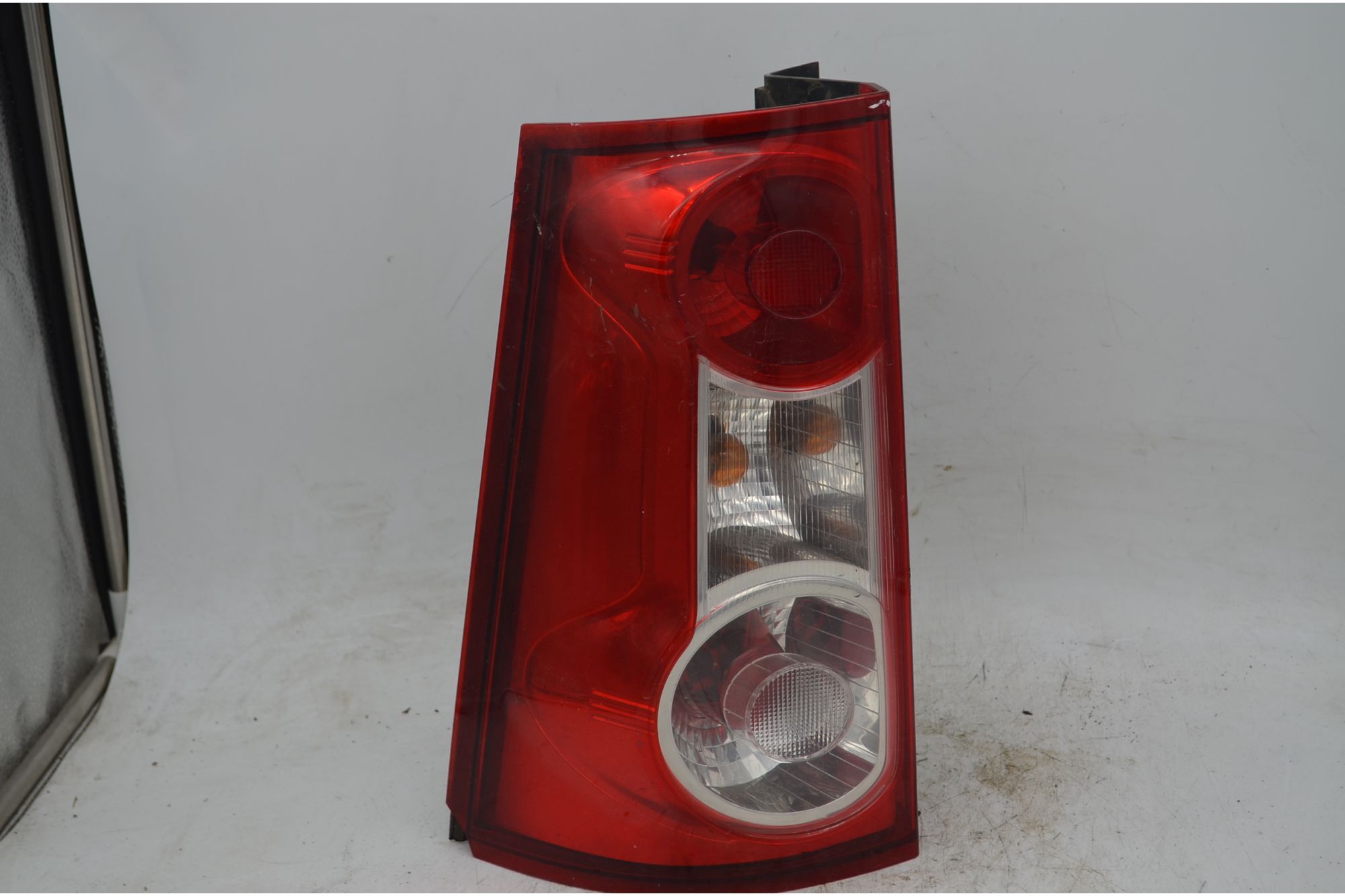 Fanale Stop Posteriore SX Dacia Logan Dal 2004 al 2008 Cod 6001549107  1755852903427