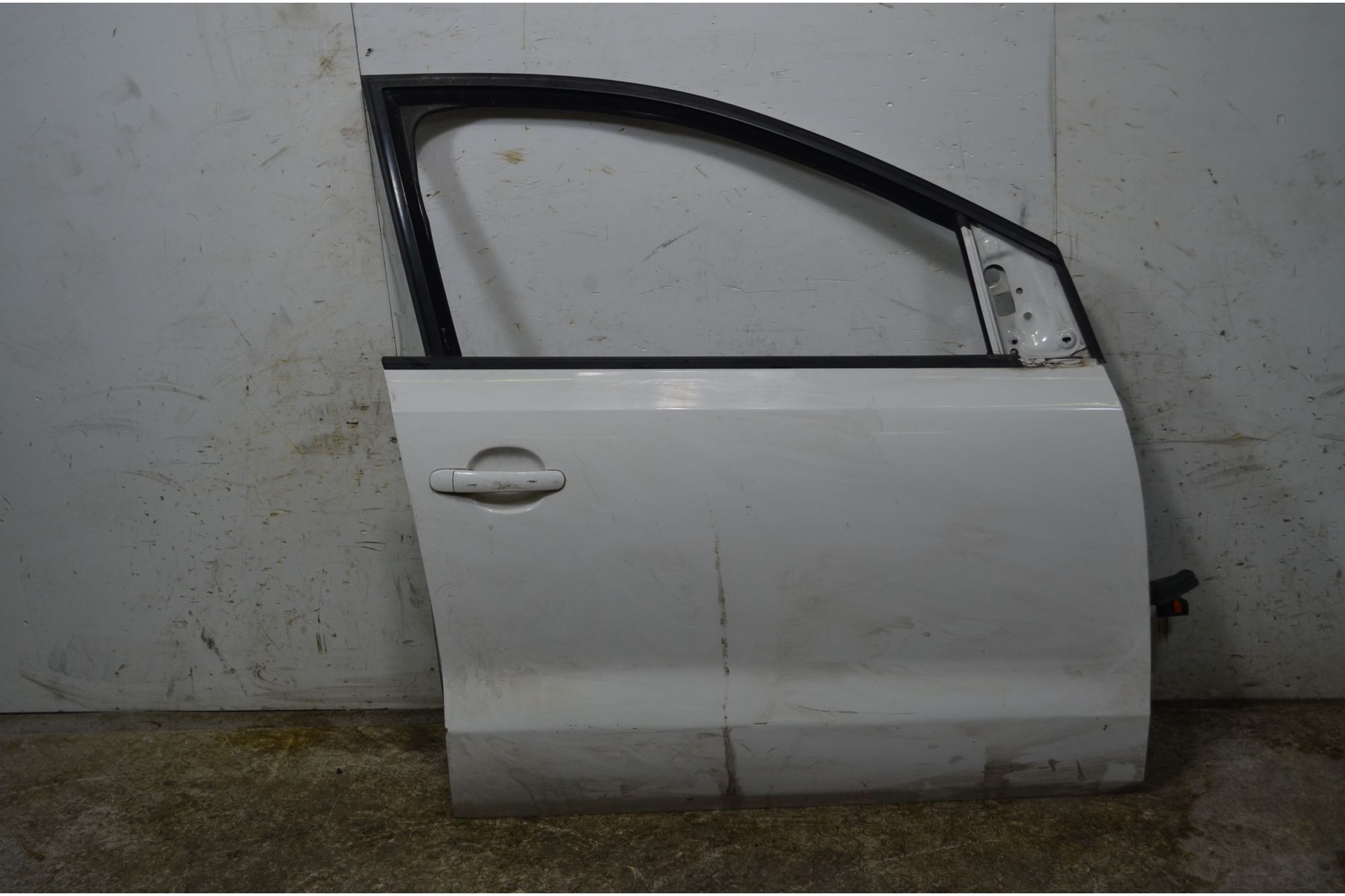 Portiera Anteriore DX Volkswagen Polo 6R Dal 2009 al 2017 Cod 6R3831056J  1756192419418