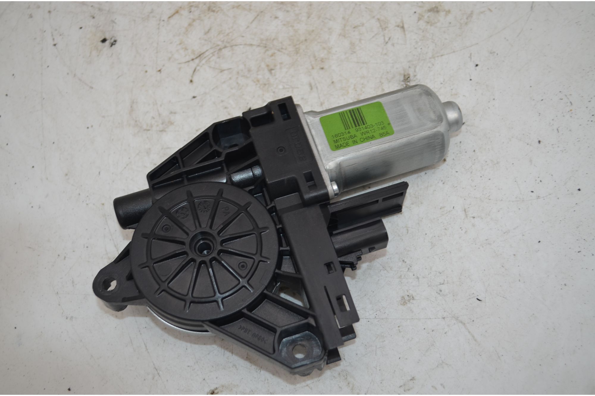 Motorino Alzacristalli Posteriore DX Jeep Cherokee Dal 2014 al 2018 Cod 931403-103  1756284960774