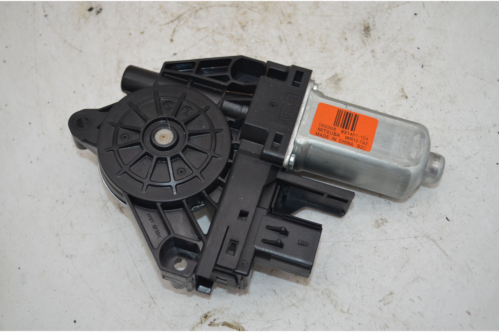 Motorino Alzacristalli Anteriore DX Jeep Cherokee Dal 2014 al 2018 Cod 931401-104  1756285537791