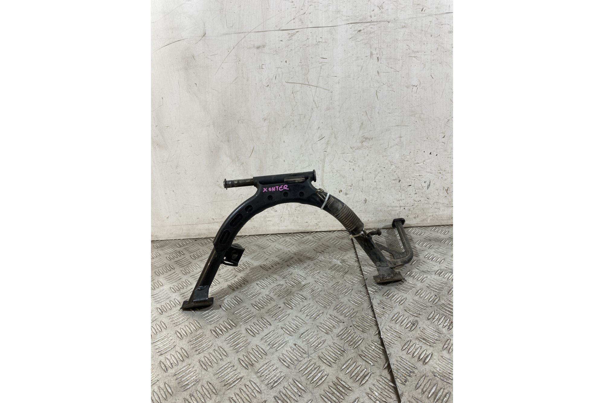 Cavalletto Centrale Yamaha Xenter 125 / 150 dal 2011 al 2018  1756714137080