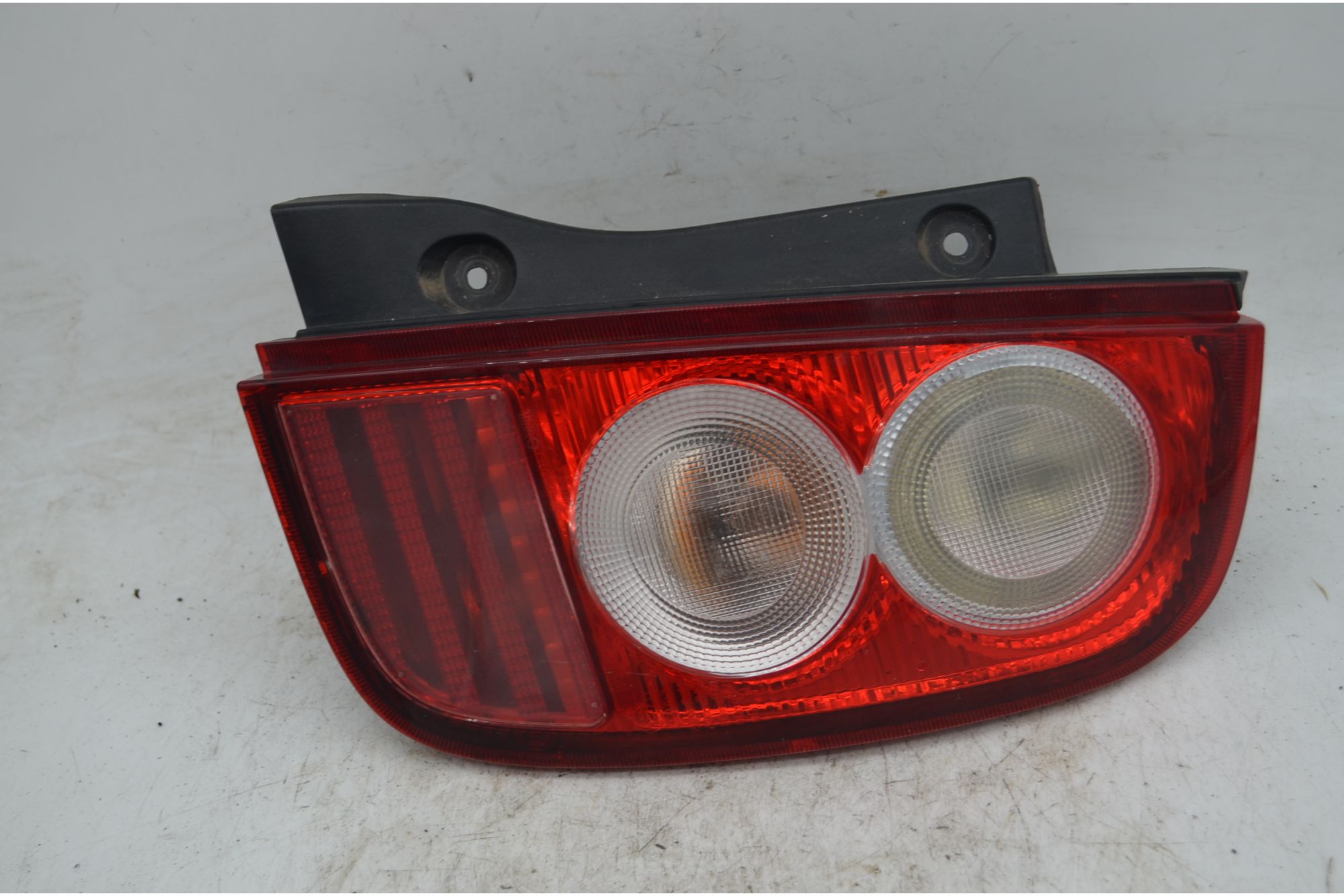 Fanale Stop Posteriore DX Nissan Micra K12 Dal 2002 al 2010 Cod 26554BC10A  1756714771635