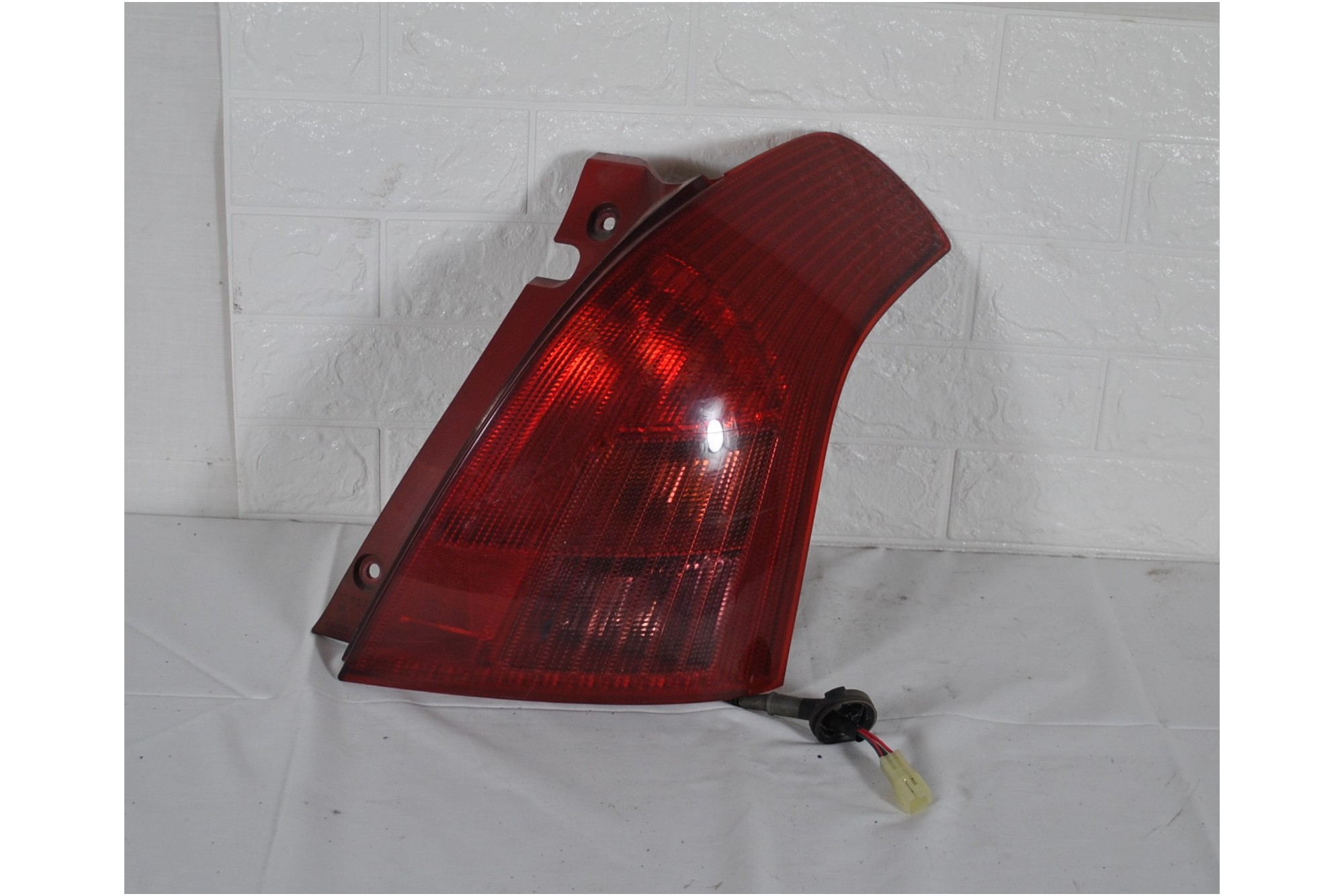 Fanale stop posteriore destro DX Suzuki Swift Dal 2004 al 2010 Cod 3565062J00000  1623313128323