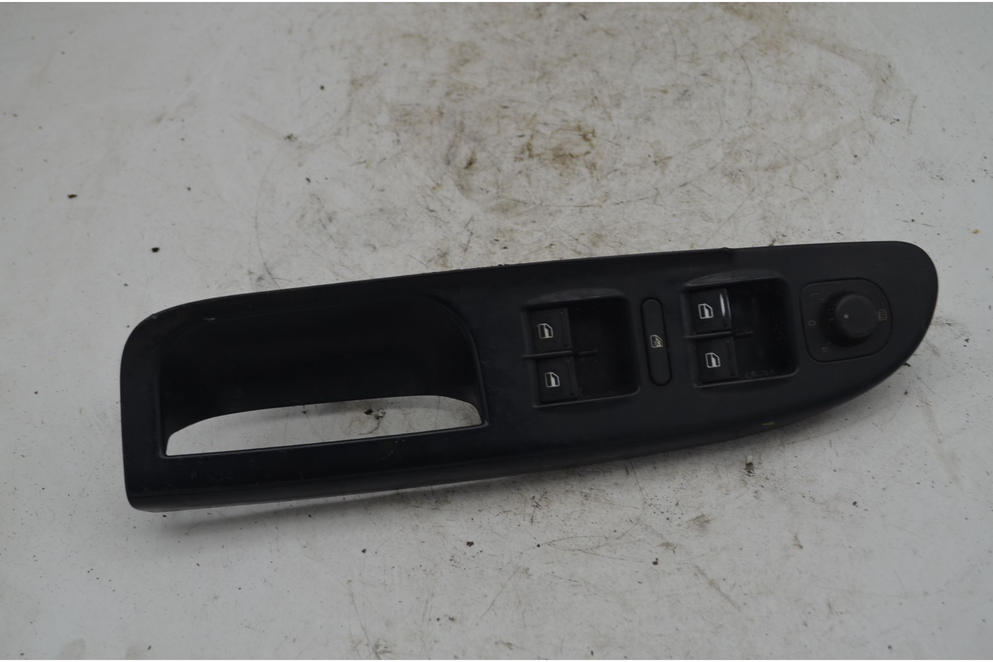 Pulsantiera Alzacristalli Anteriore SX Volkswagen Passat dal 2005 al 2010 Cod 3C1867171B1QB  1756895843855