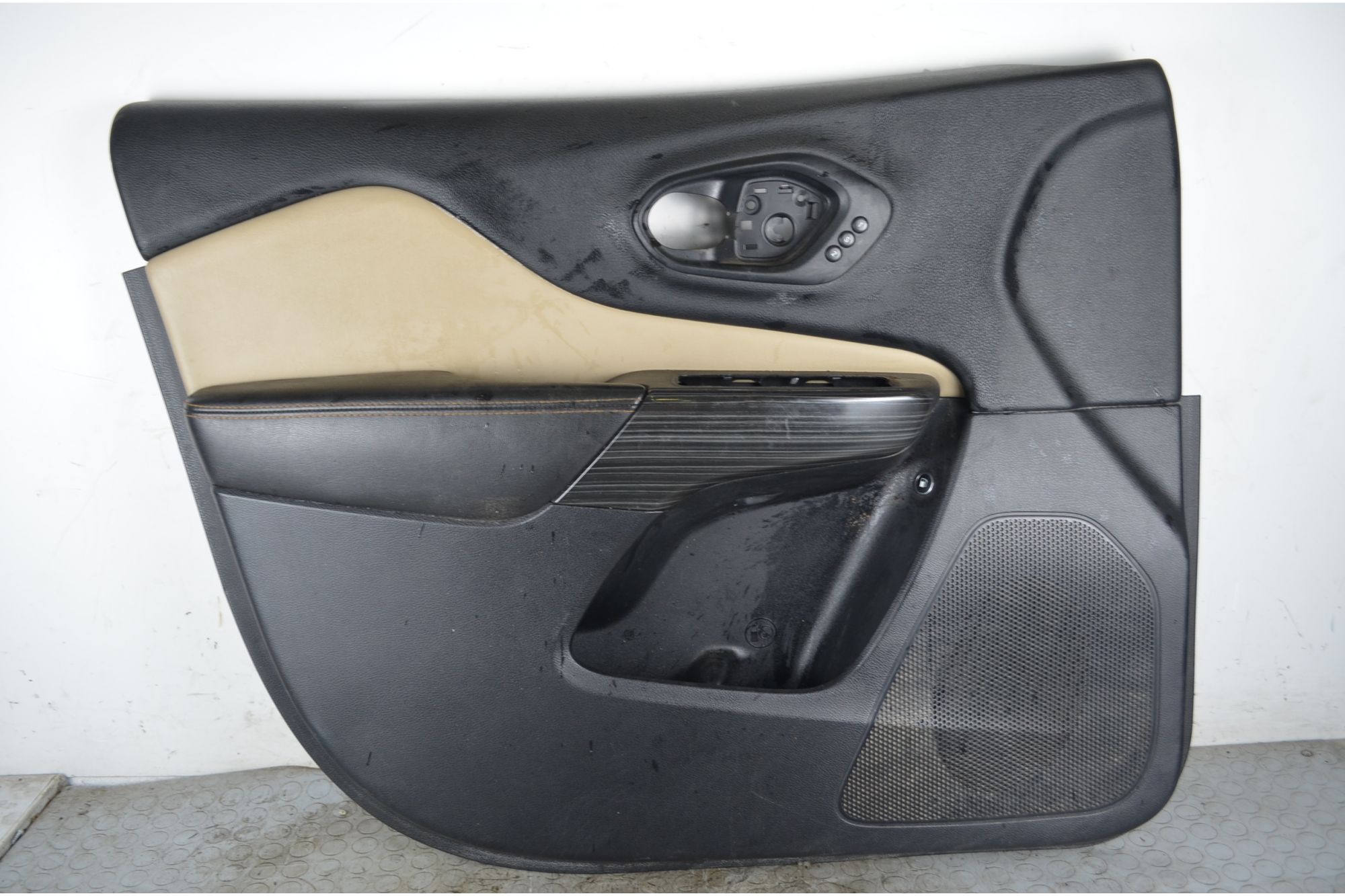 Pannello Porta Anteriore Interno SX Jeep Cherokee Dal 2014 al 2018 Cod K6BC571X9AE  1756907307474