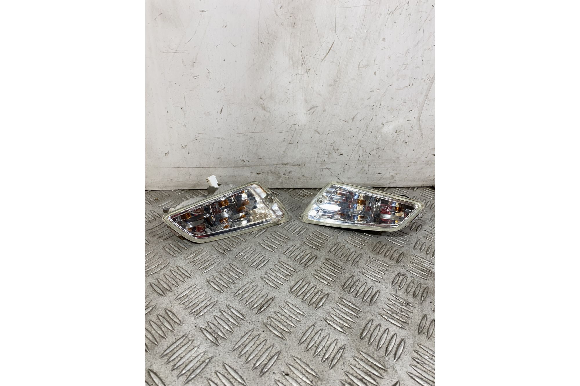 Coppia Frecce Anteriori Piaggio Vespa GT 200 L Dal 2003 al 2006  1756976821369