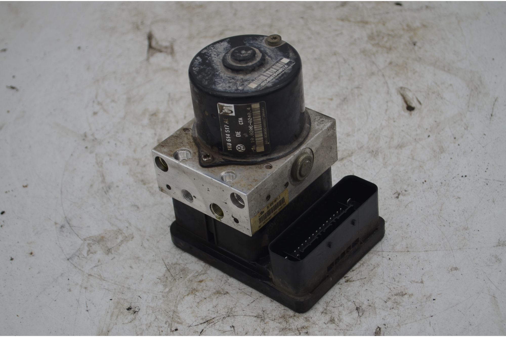 Pompa Modulo ABS Volkswagen Golf V Dal 2003 al 2009 Cod 1K0614517AE  1756990547016