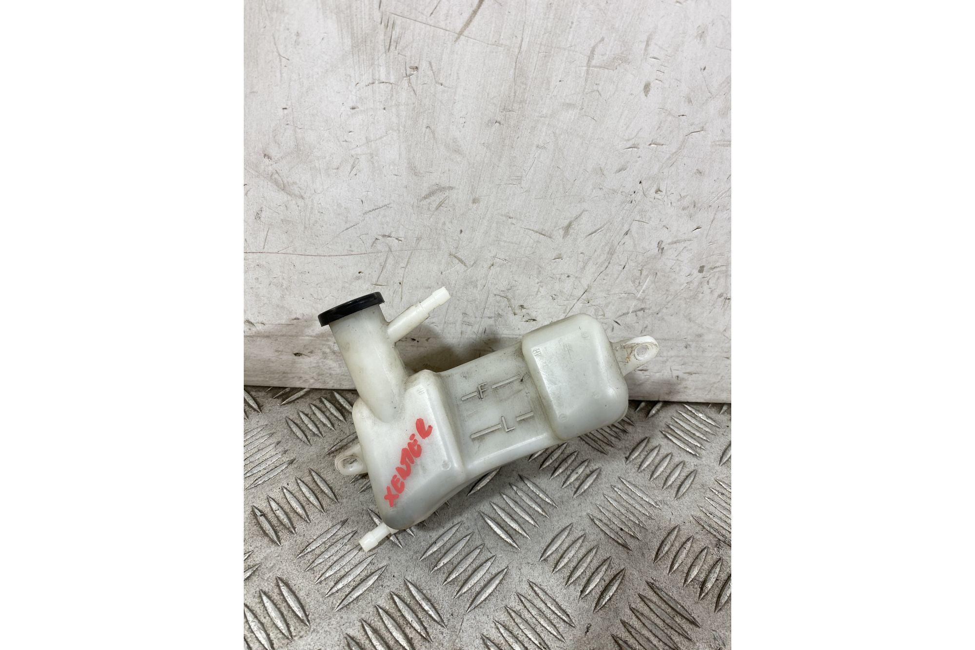 Vaschetta Acqua Yamaha Xenter 125 / 150 Dal 2011 al 2018  1756994831470