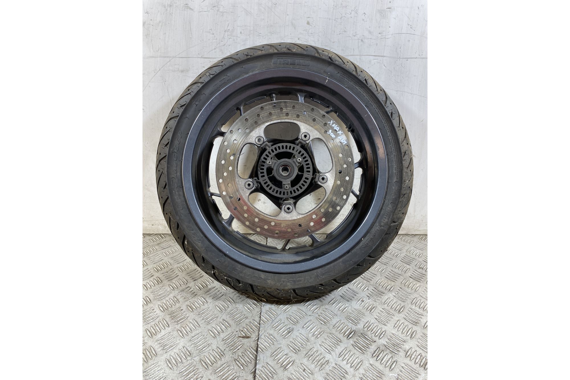 Cerchio Anteriore Yamaha Xmax X-max 300 dal 2017 al 2020  1757083395538