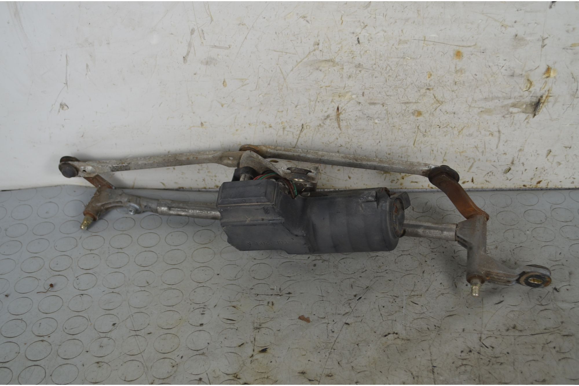 Motorino Tergicristalli Anteriore Lancia Y Dal 1995 al 2003 Cod TGE209A  1757401286678