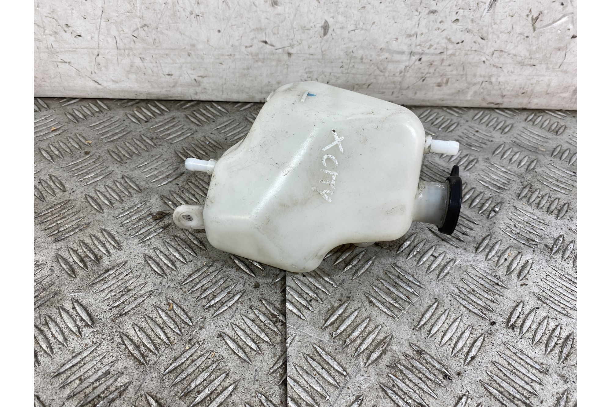 Vaschetta Acqua Radiatore Yamaha X-City Xcity 250 dal 2006 al 2016  1757411338169
