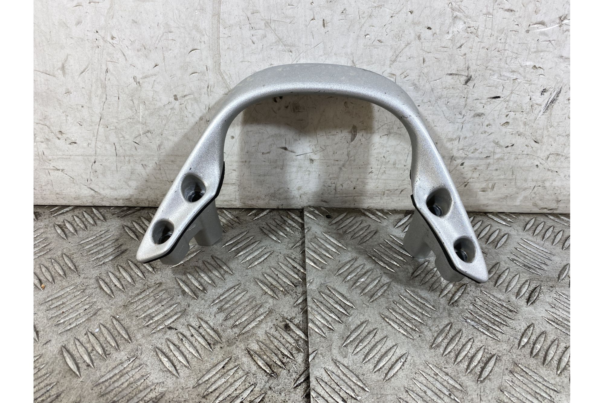 Maniglione Posteriore Honda Hornet 600 Dal 2005 al 2006  1757422567091