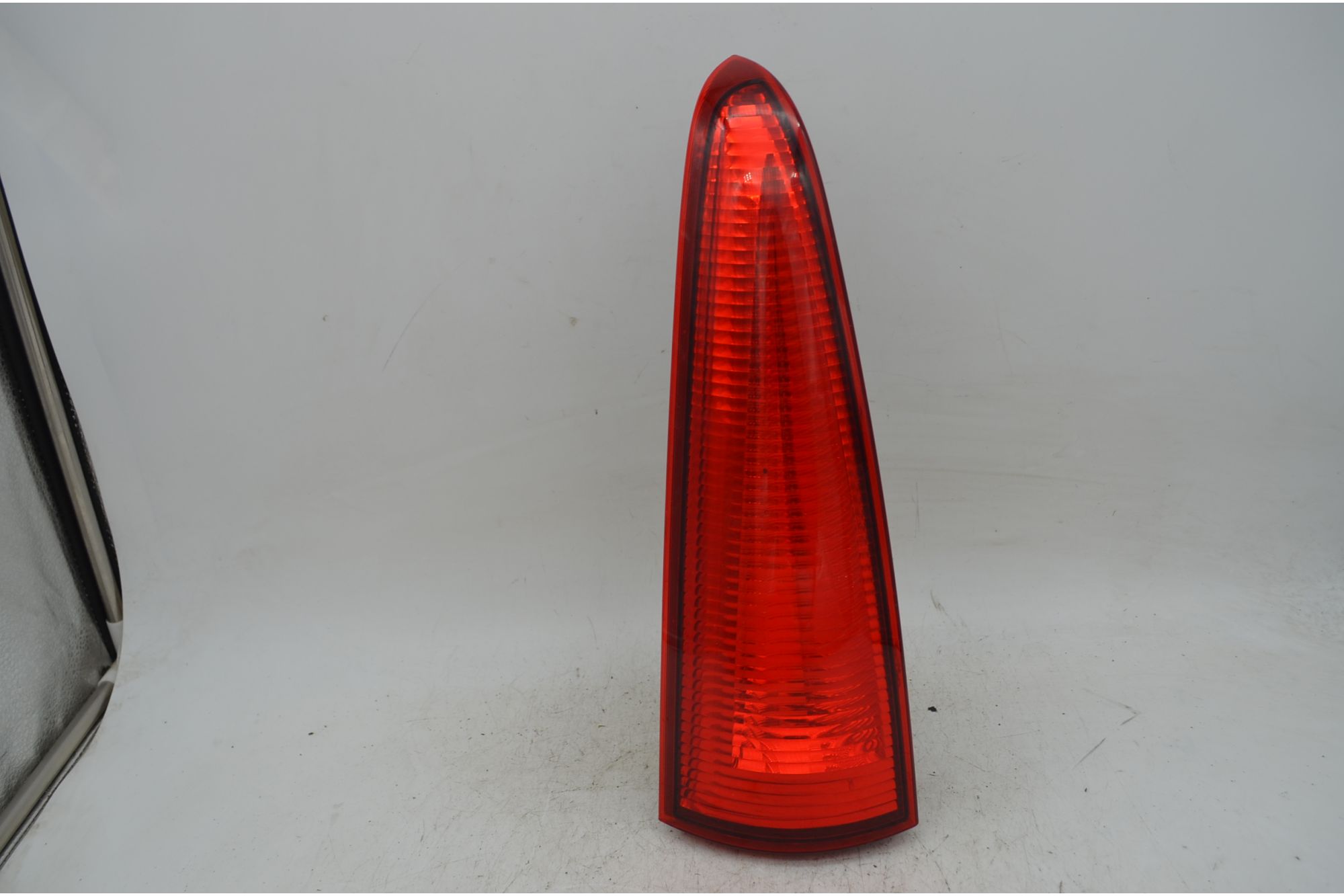 Fanale Stop Posteriore SX Renault Kangoo Dal 2008 al 2013 Cod 8200419966  1757423327540