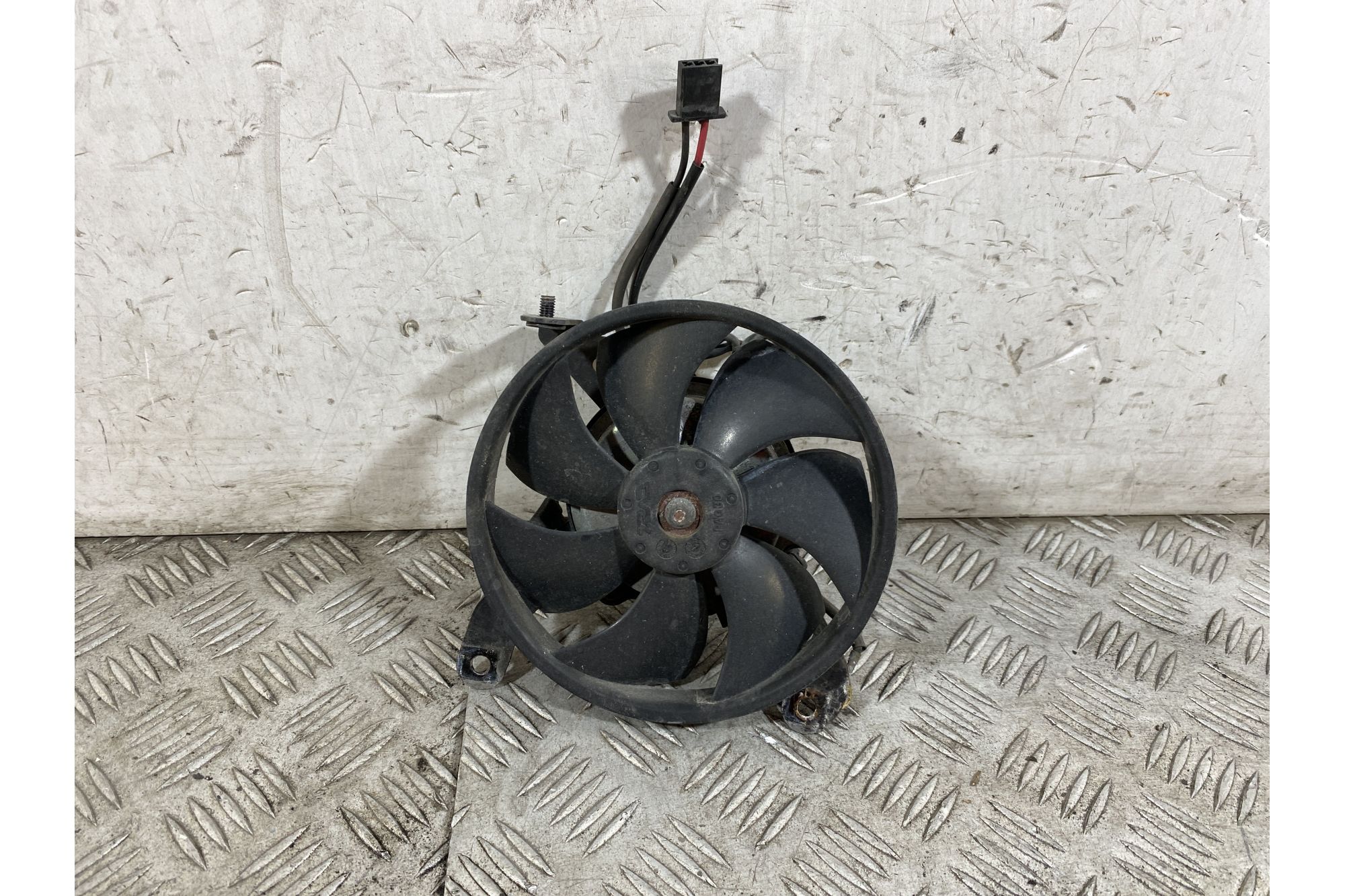 Elettroventola Radiatore Honda Hornet 600 Dal 2005 al 2006  1757428783518