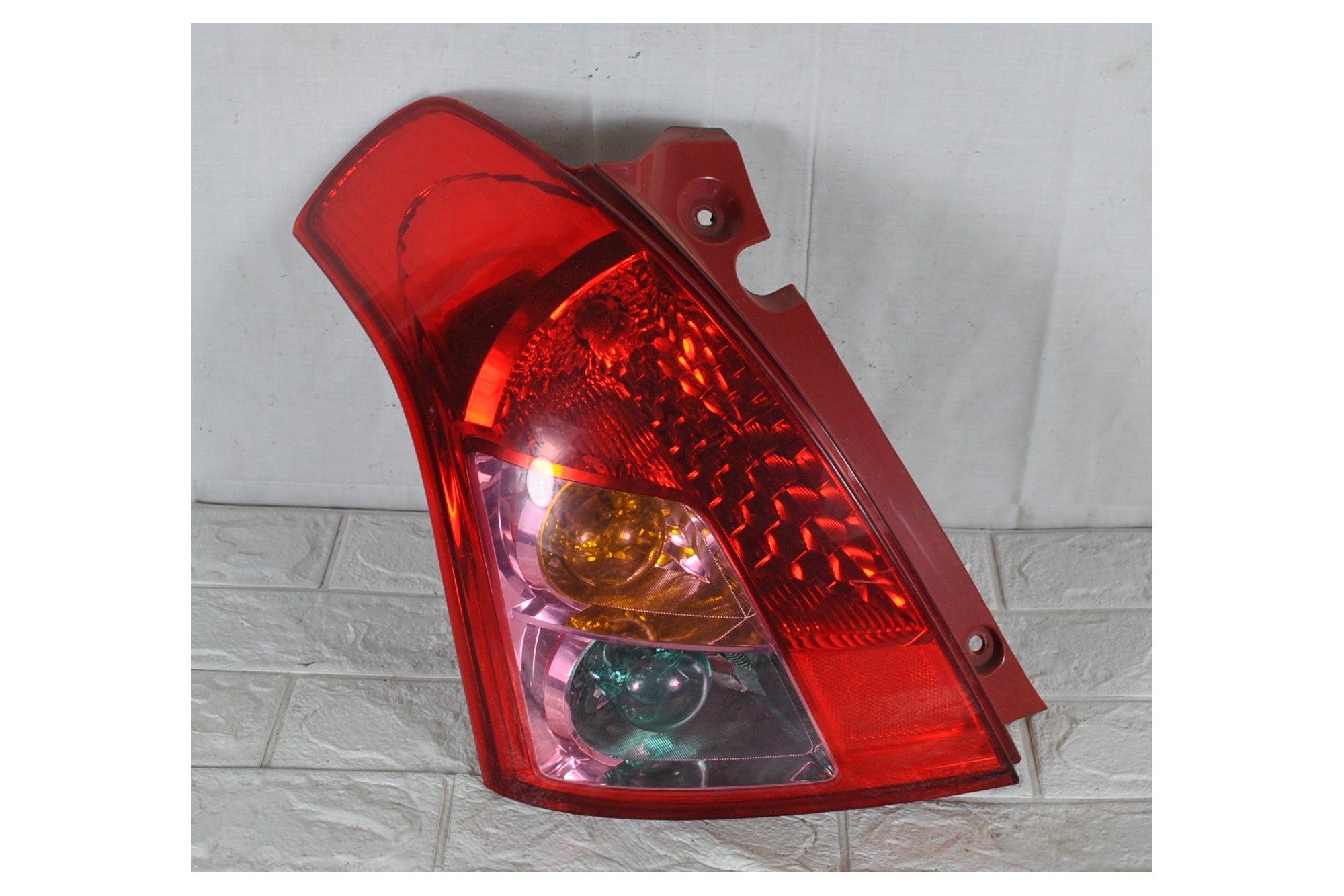Fanale Stop posteriore Sinistro SX Suzuki Swift dal 2004 al 2010 cod. 45252  1618496139105
