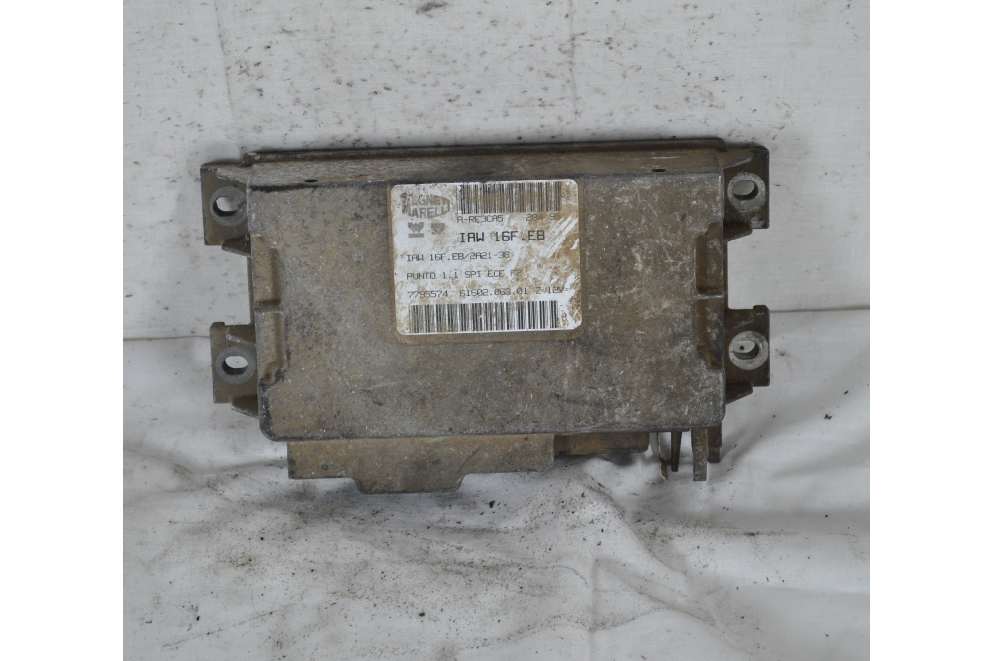 Centralina ECU Fiat Punto dal 1993 al 1999 Cod.7795574  1625554572781