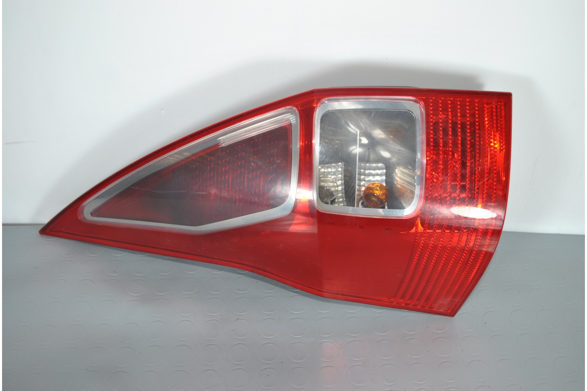 Fanale Stop Posteriore SX Renault Megane II SW dal 2002 al 2010 Cod 8200417351  1625843271500