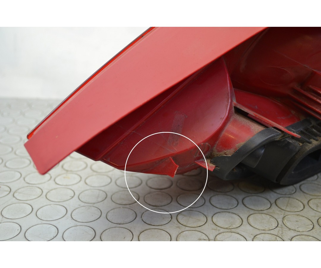 Fanale stop posteriore SX Peugeot 207 dal 2006 al 2009 cod: 9649986680-02 Fanale stop posteriore SX Peugeot 207 dal 2006 al 2009 cod: 9649986680-02