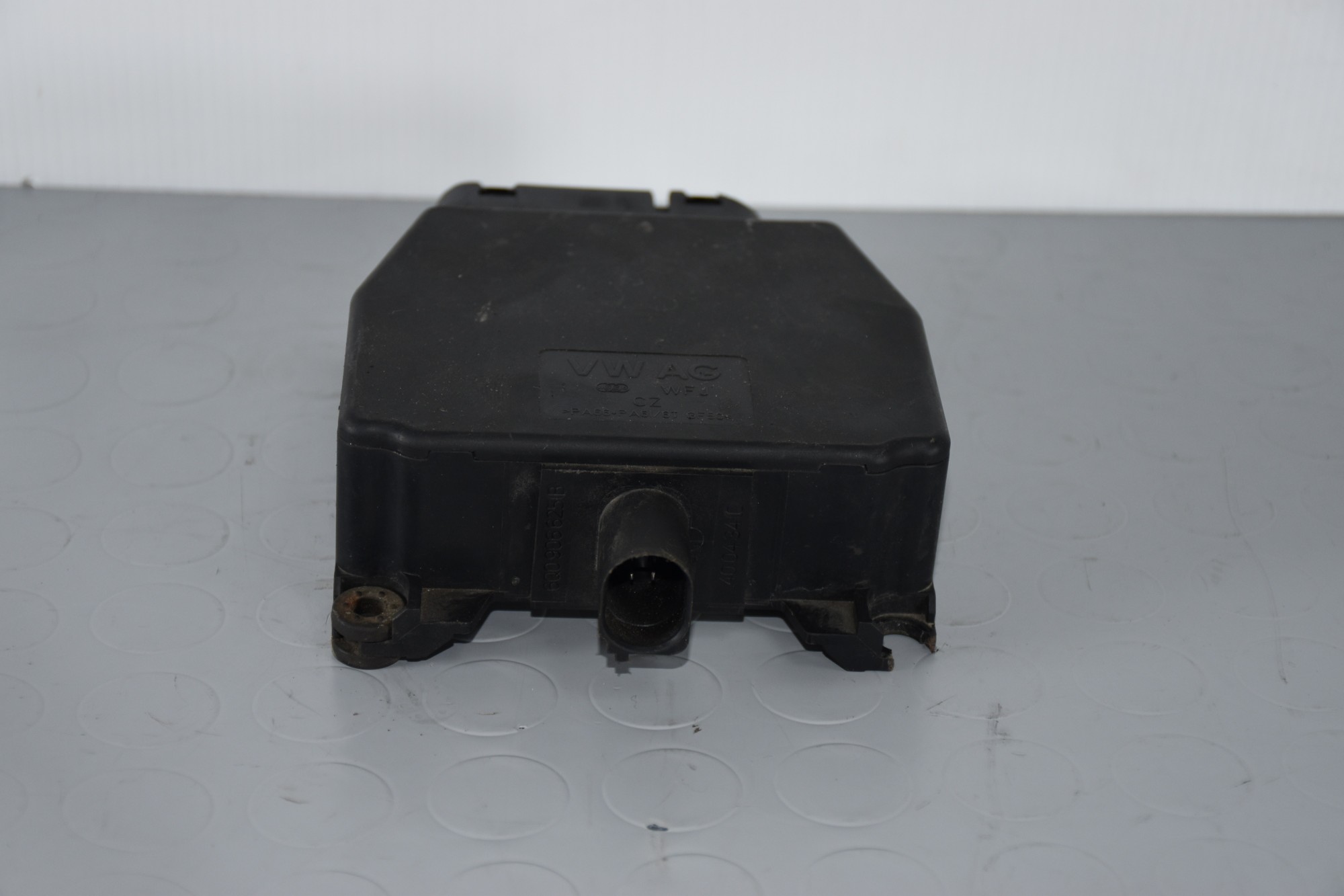 Centralina Blocco Valvole Volkswagen Polo 9N Dal 2001 al 2005 Cod 6Q0906625B  1626766294720